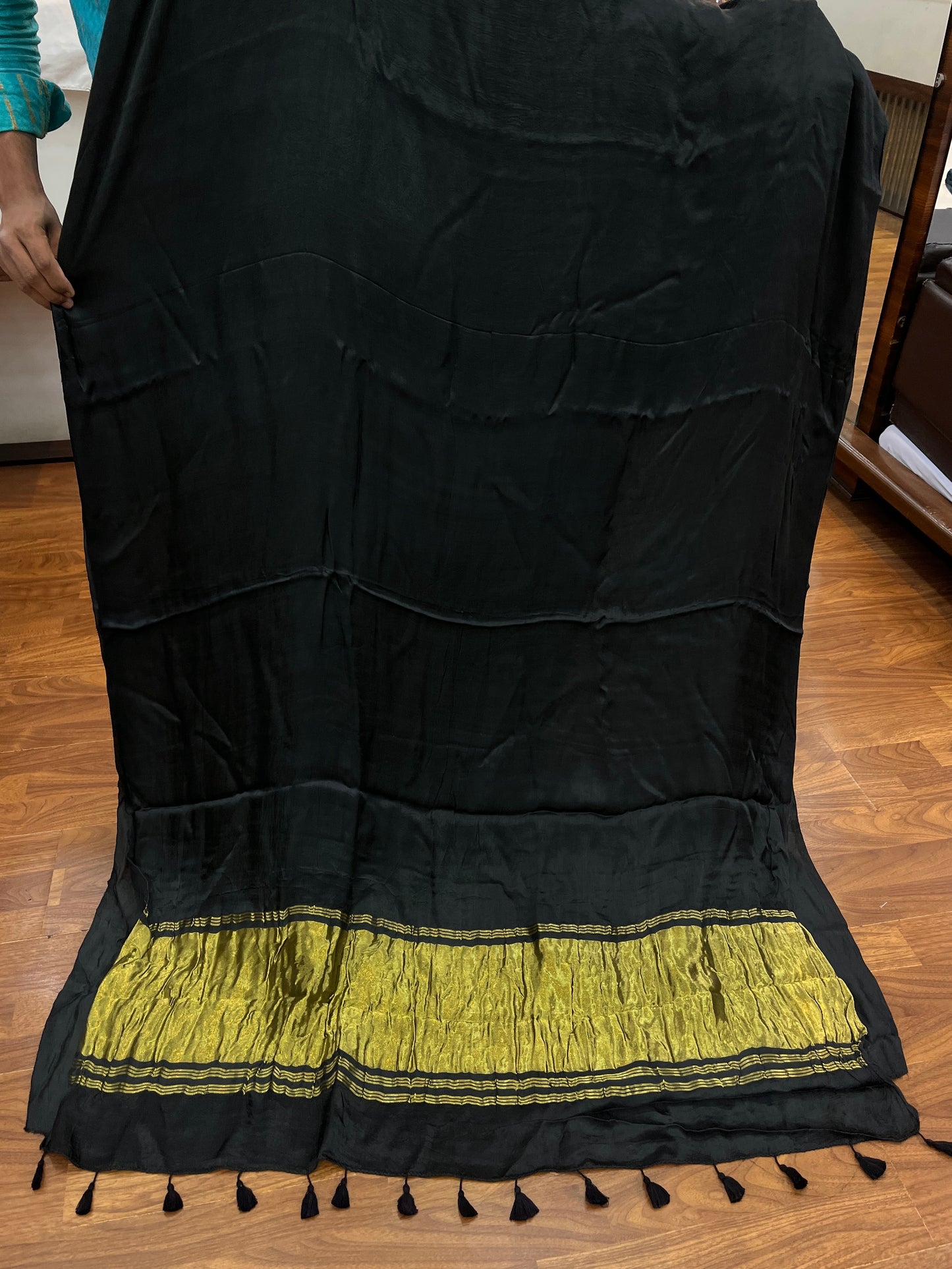 Black Modal Silk Lagdi Pallu Saree