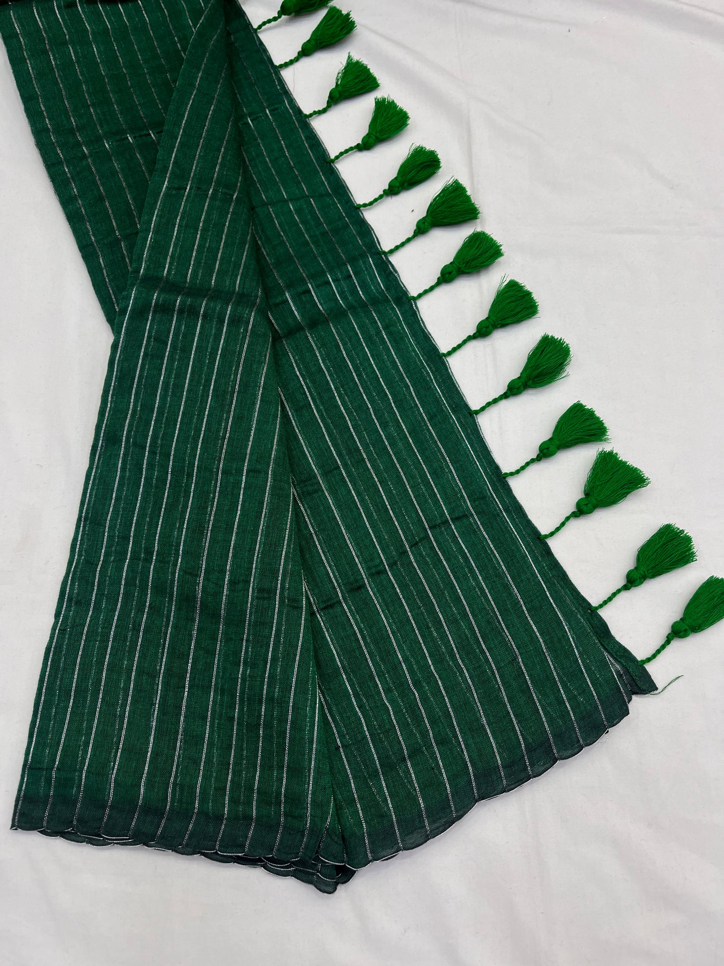 Green Leaf Zari Lines Mulmul Saree