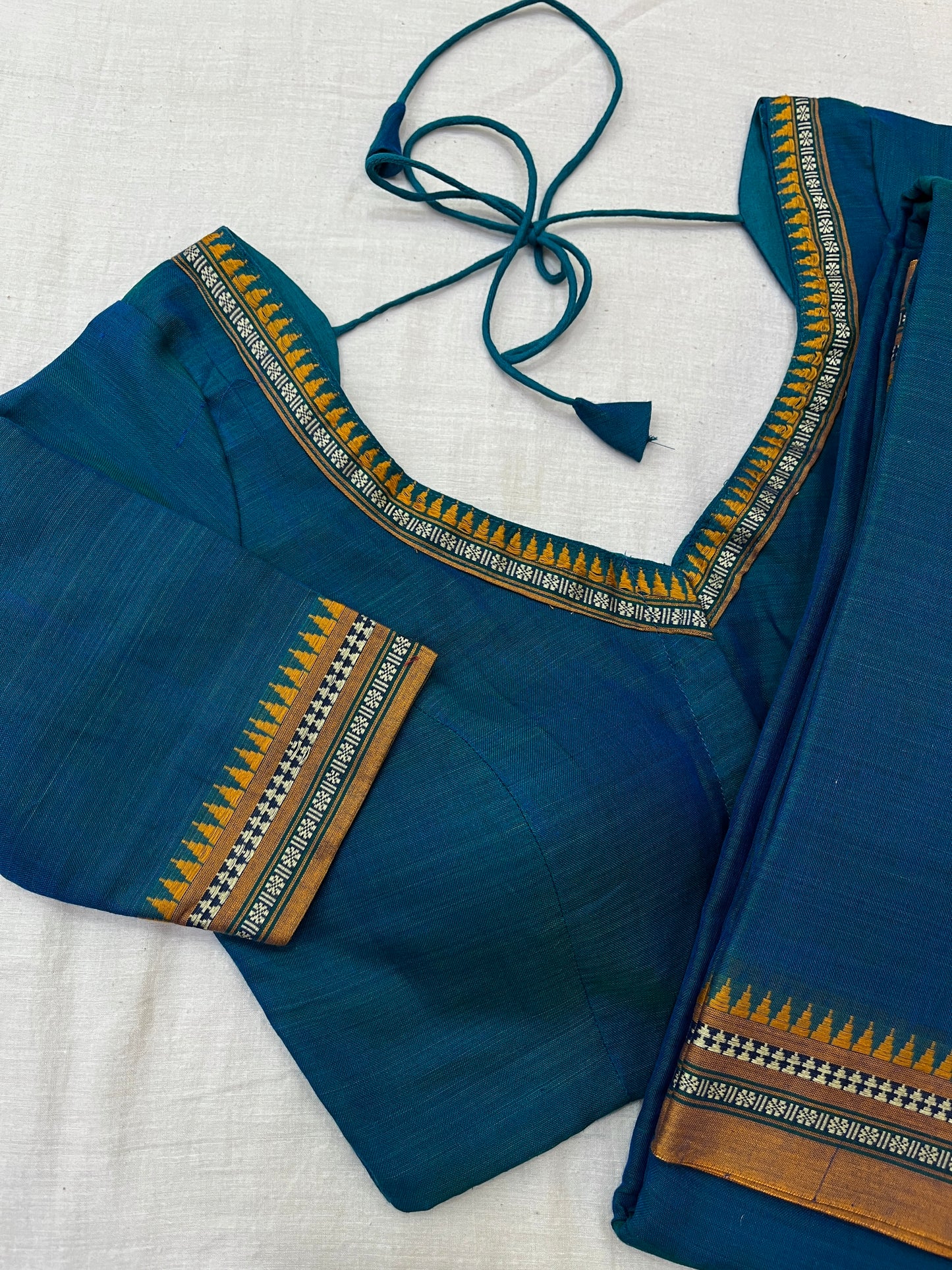 Mustard Teal Temple Narayanpet Cotton Saree Blouse Set
