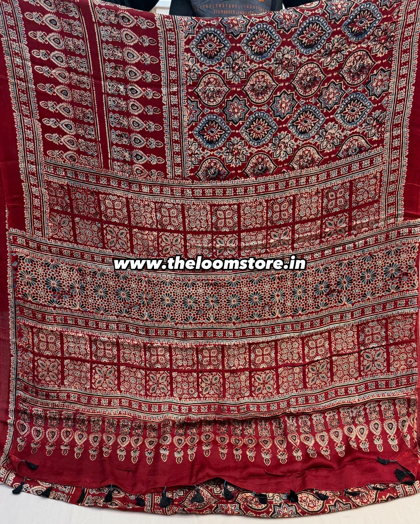 Raag-e-Butta Ajrakh Saree Blouse Combo Set