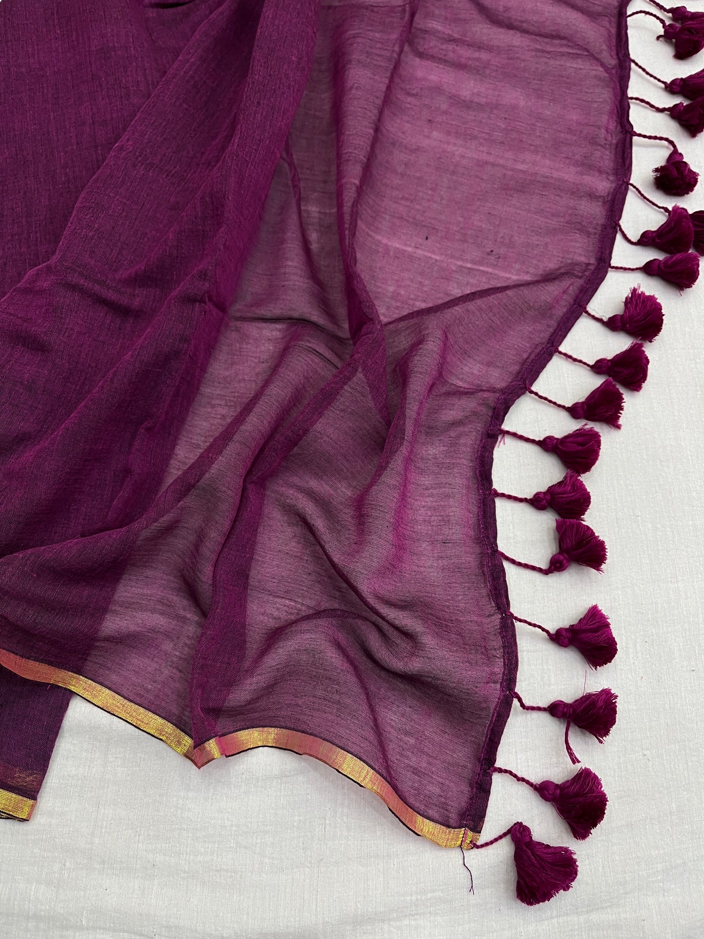 Magenta Gold Zari Border Mulmul Cotton Saree