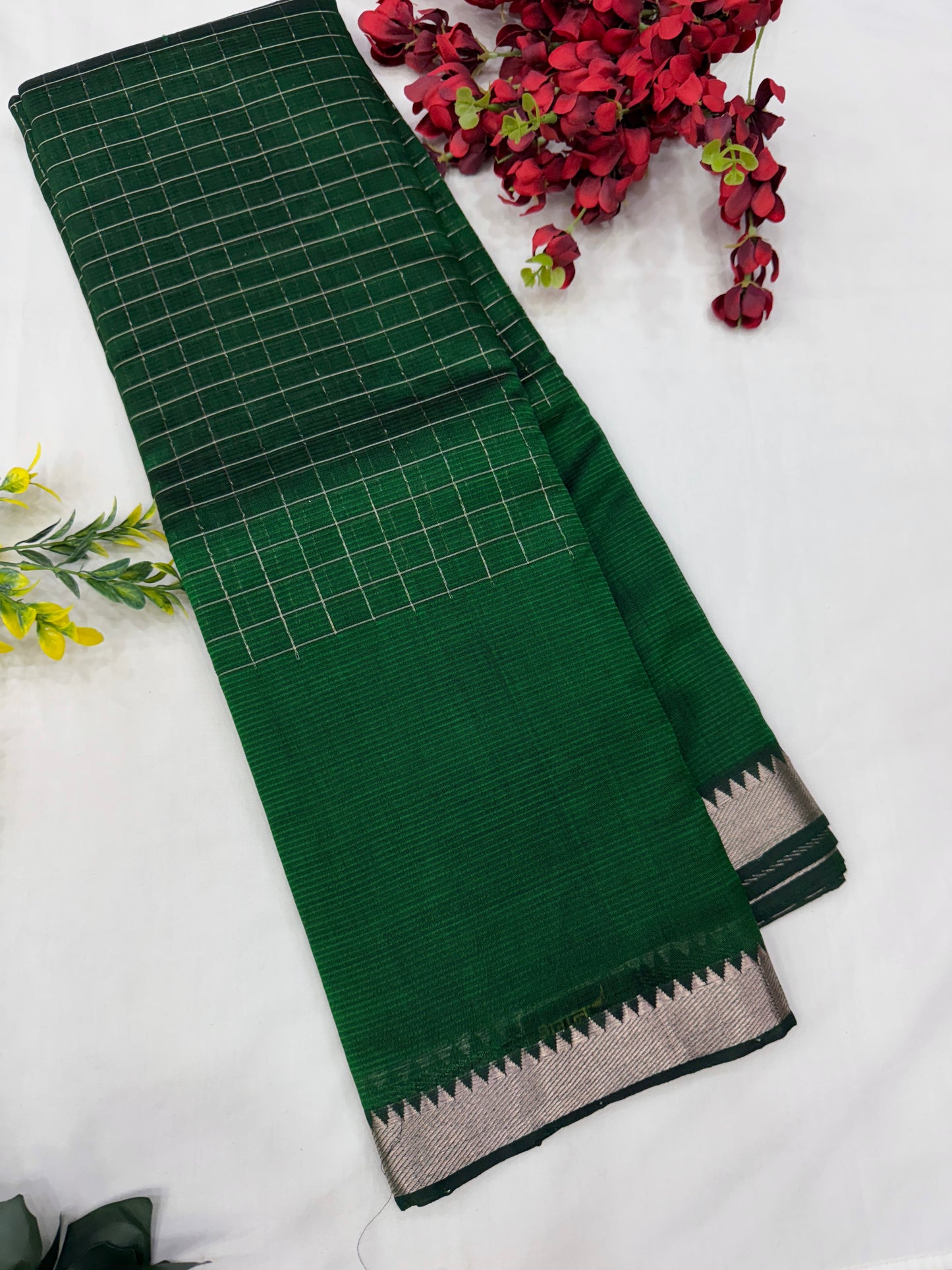 Green Silver Checks Mangalgiri Handloom Sarees