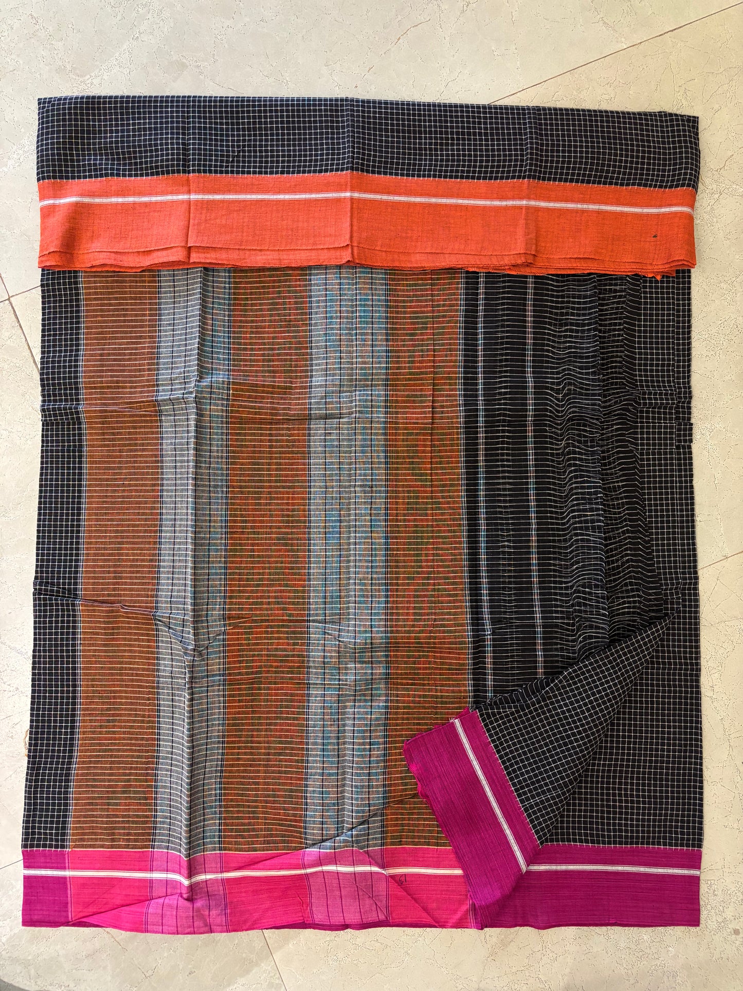 Black Patteda Anchu Saree With Pink Orange Border