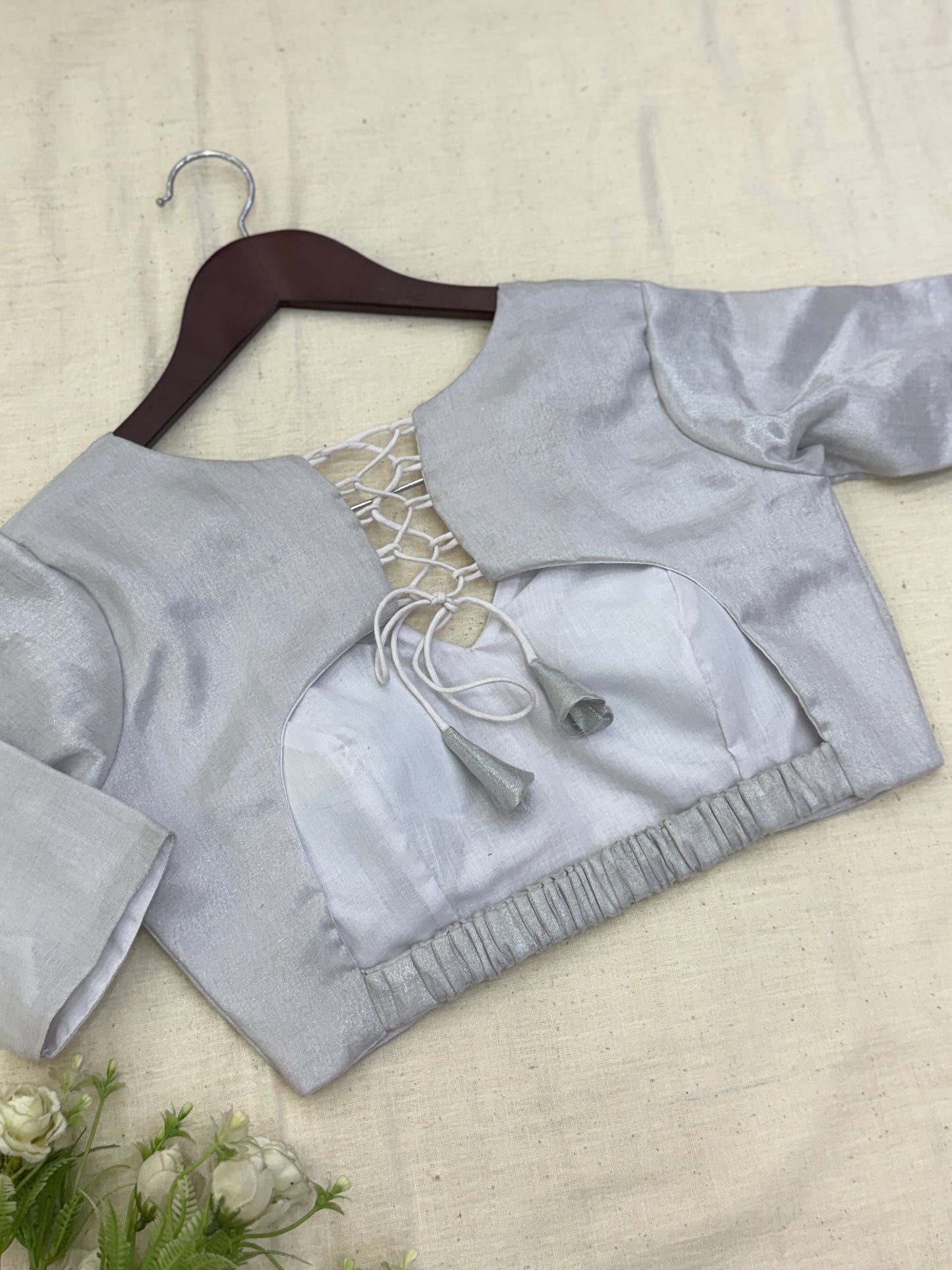 Moonlit Muse Tissue Elastic Sleeves Blouse