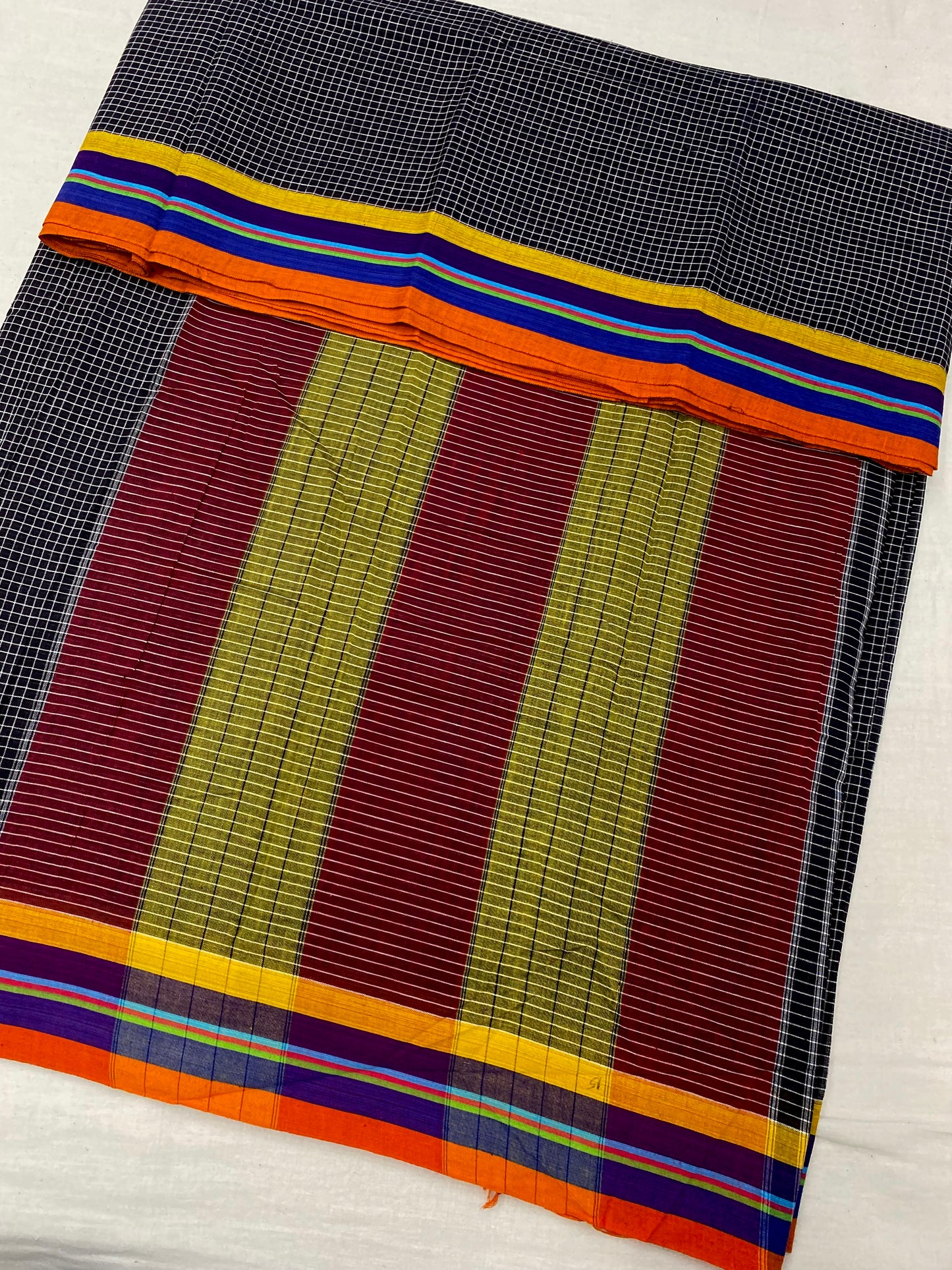 Multicolour Border Black Patteda Anchu Saree