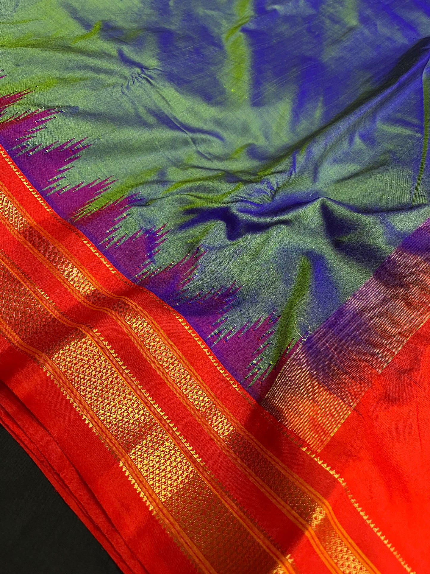 Metallic Blue Red Big Temple Ilkal Silk Saree