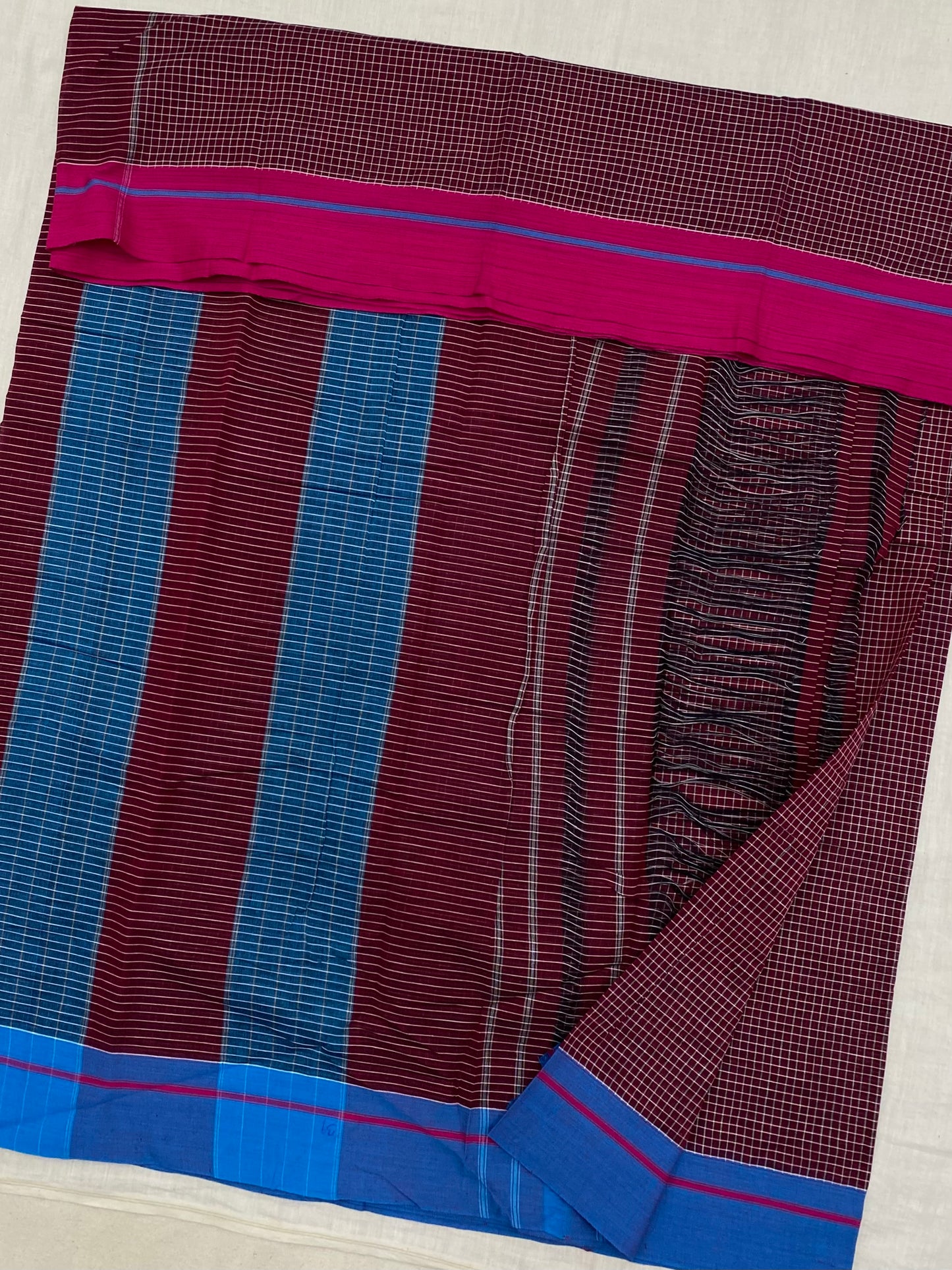 Pink-Blue Border Maroon Patteda Anchu Saree