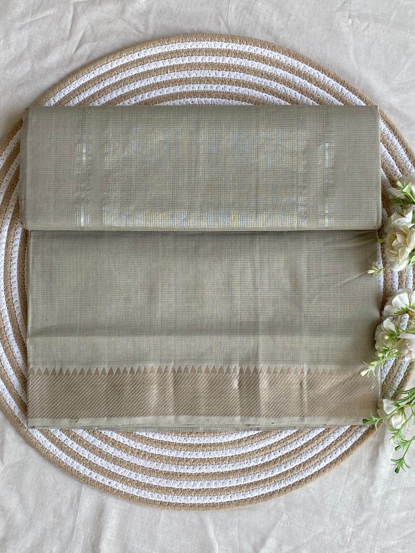 Silver Border Mangalgiri Cotton Saree 07