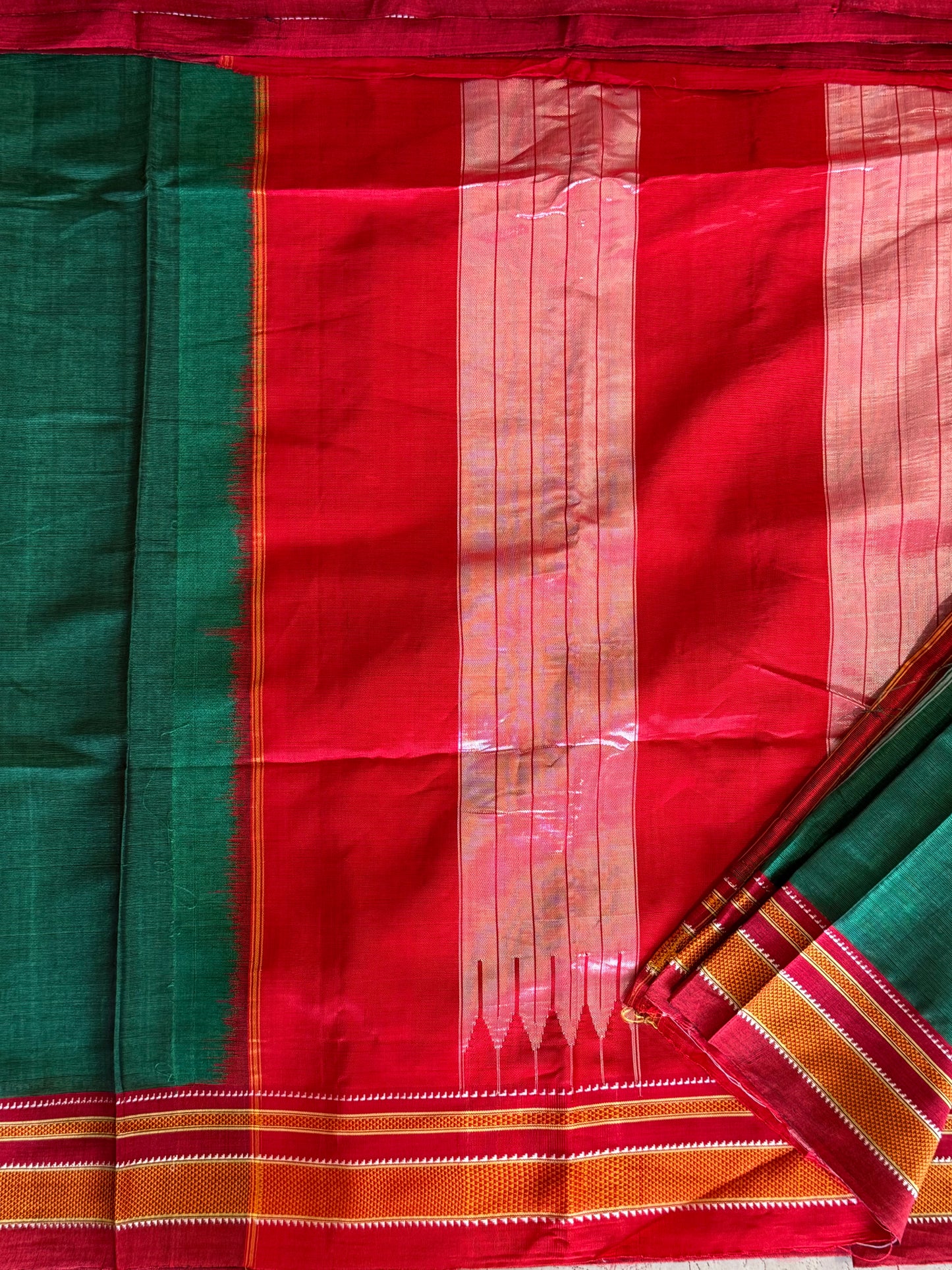 Vintage Green Red Ilkal Handloom Saree