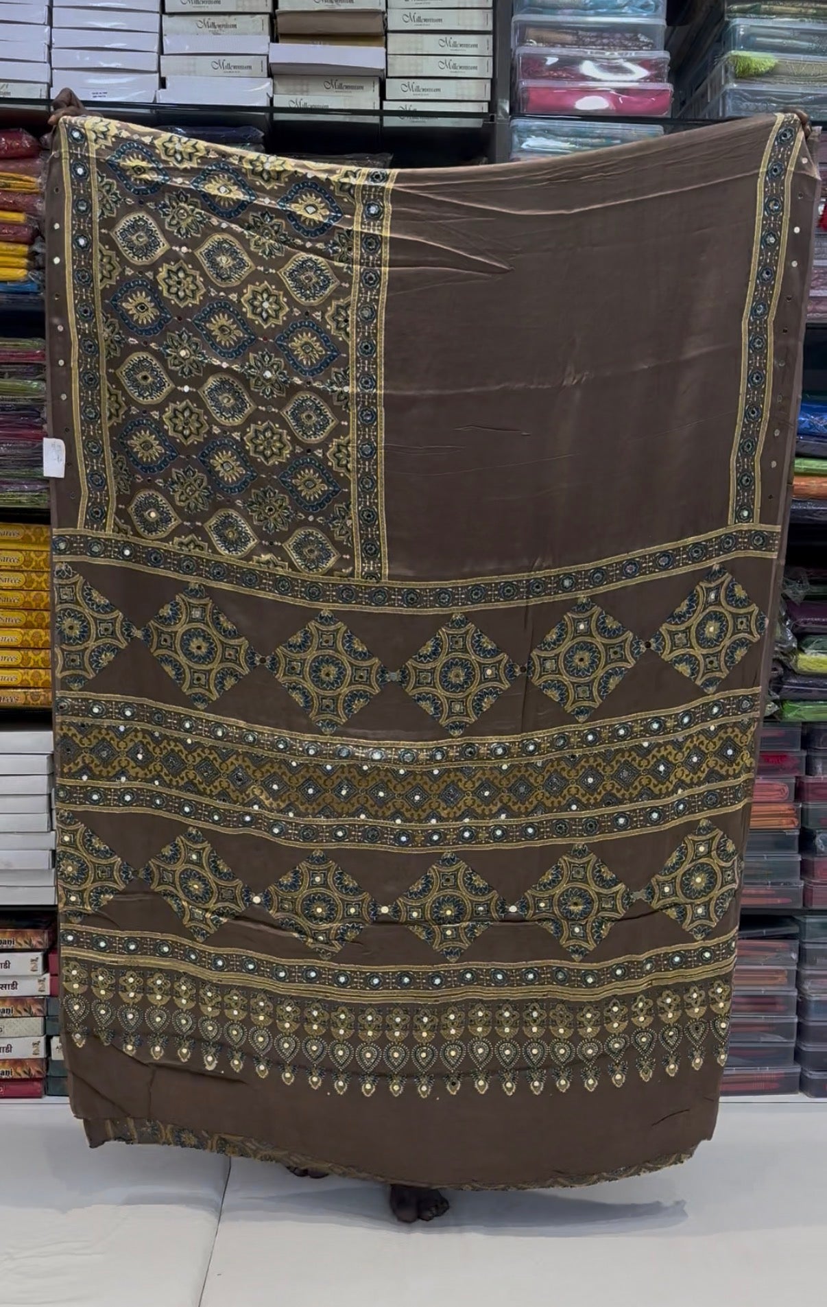 Distorted Colour Jalna Mirror Ajrakh Saree