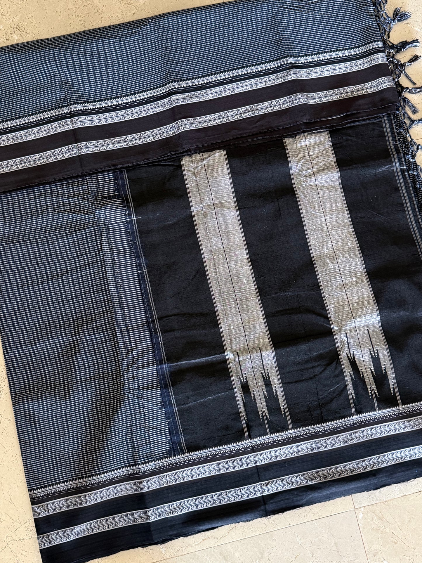 Handloom Gayatri Border ilkal Saree 02