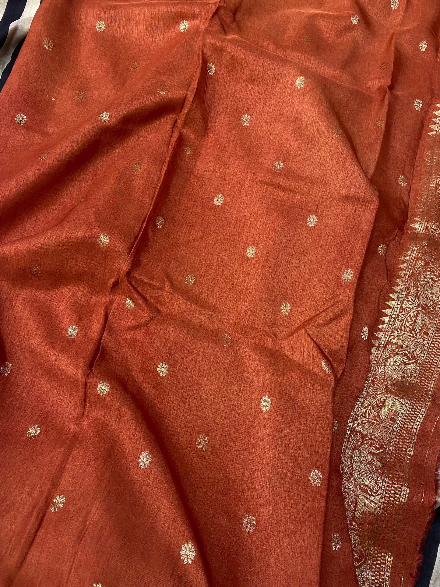 Ajrakh Dola Silk Saree 34