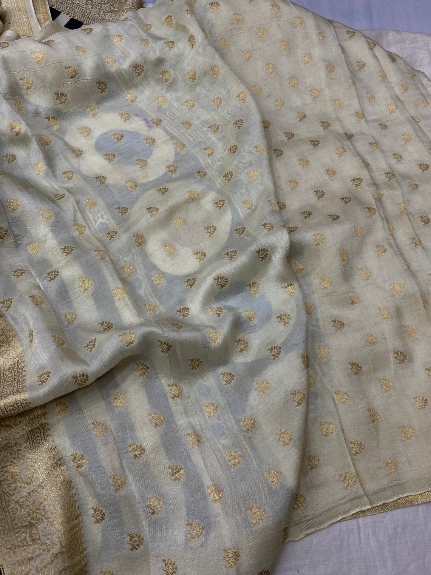 Ajrakh Dola Silk Saree 17