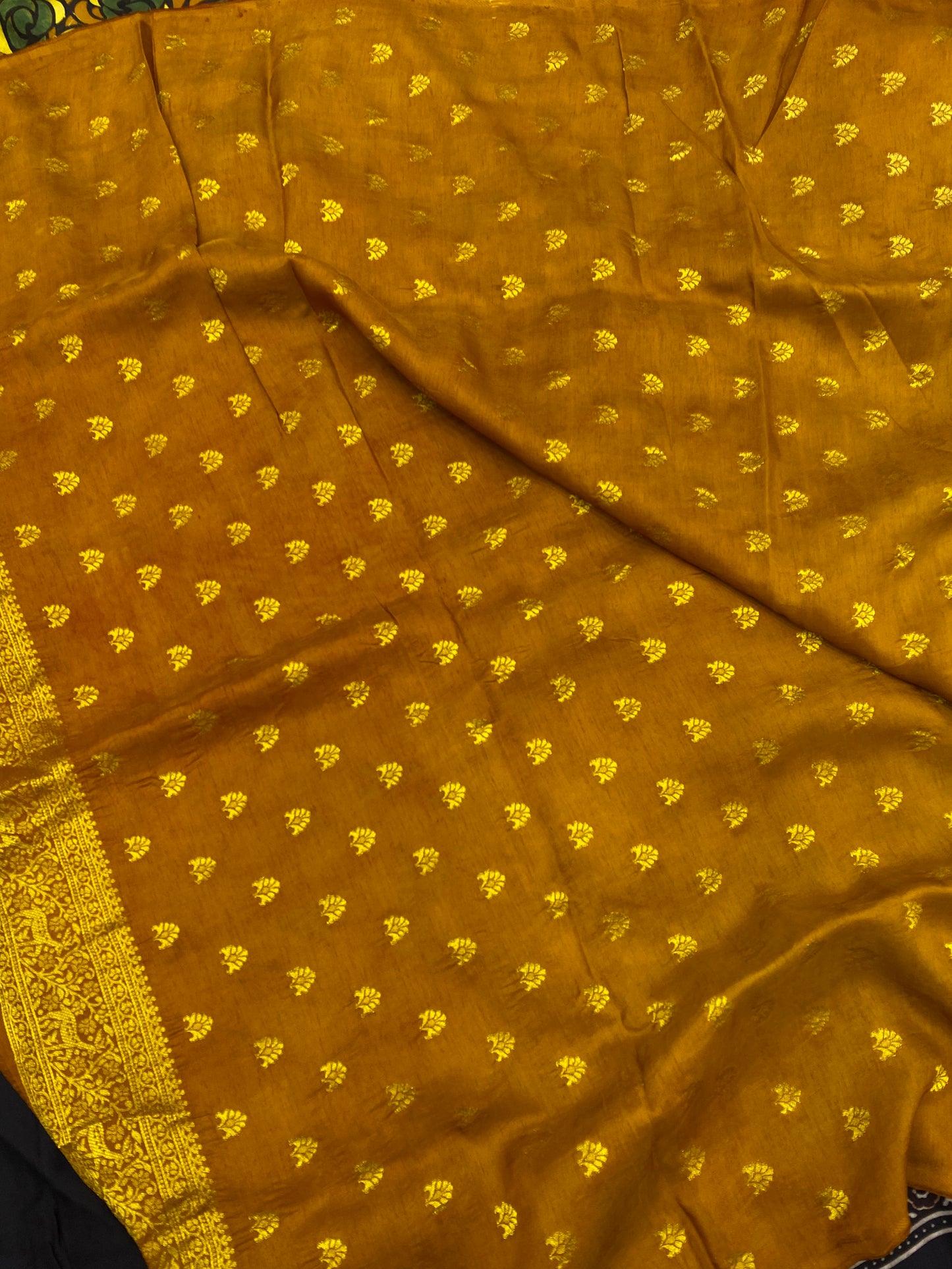 Ajrakh Dola Silk Saree 40