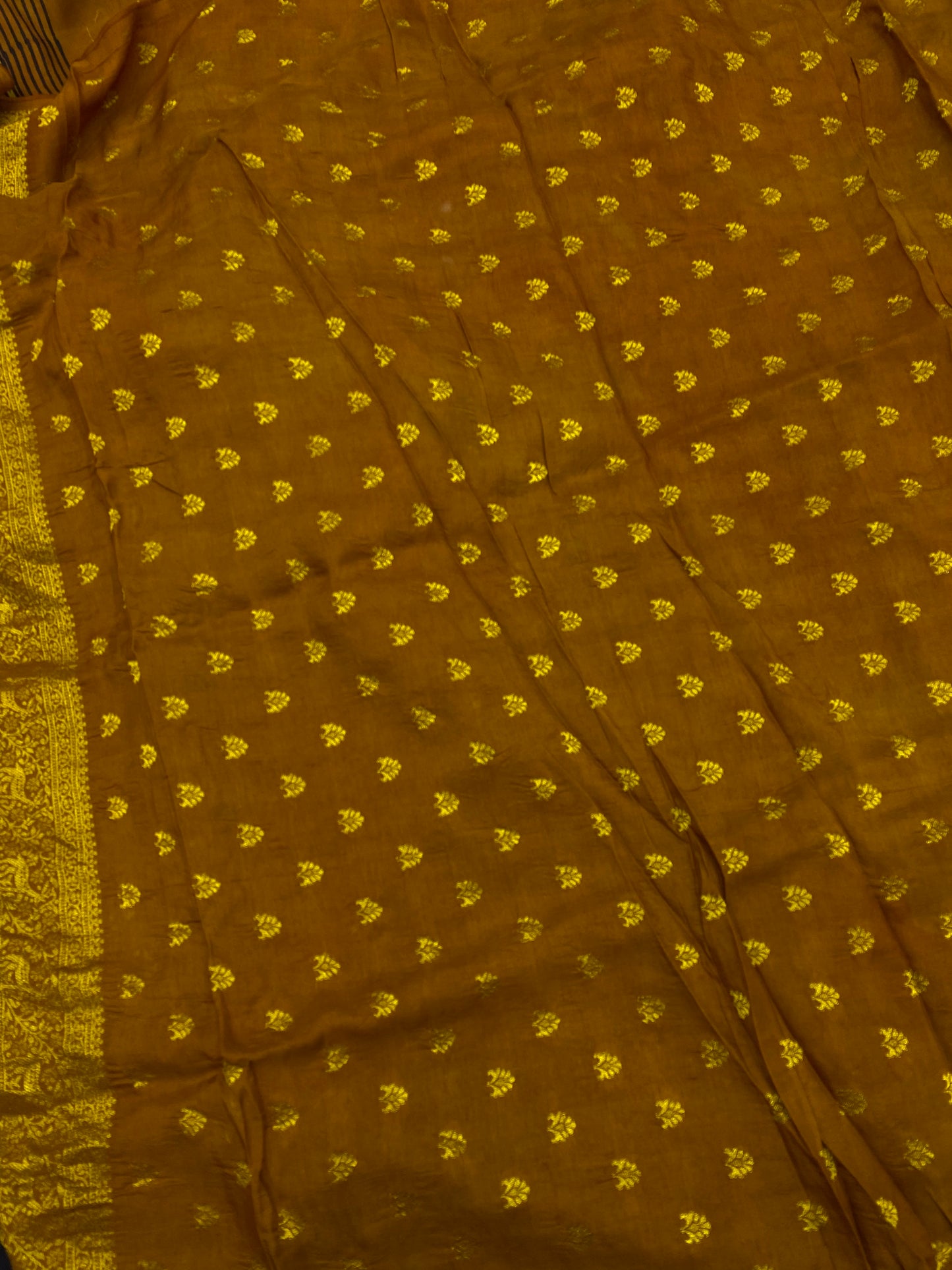 Ajrakh Dola Silk Saree 43
