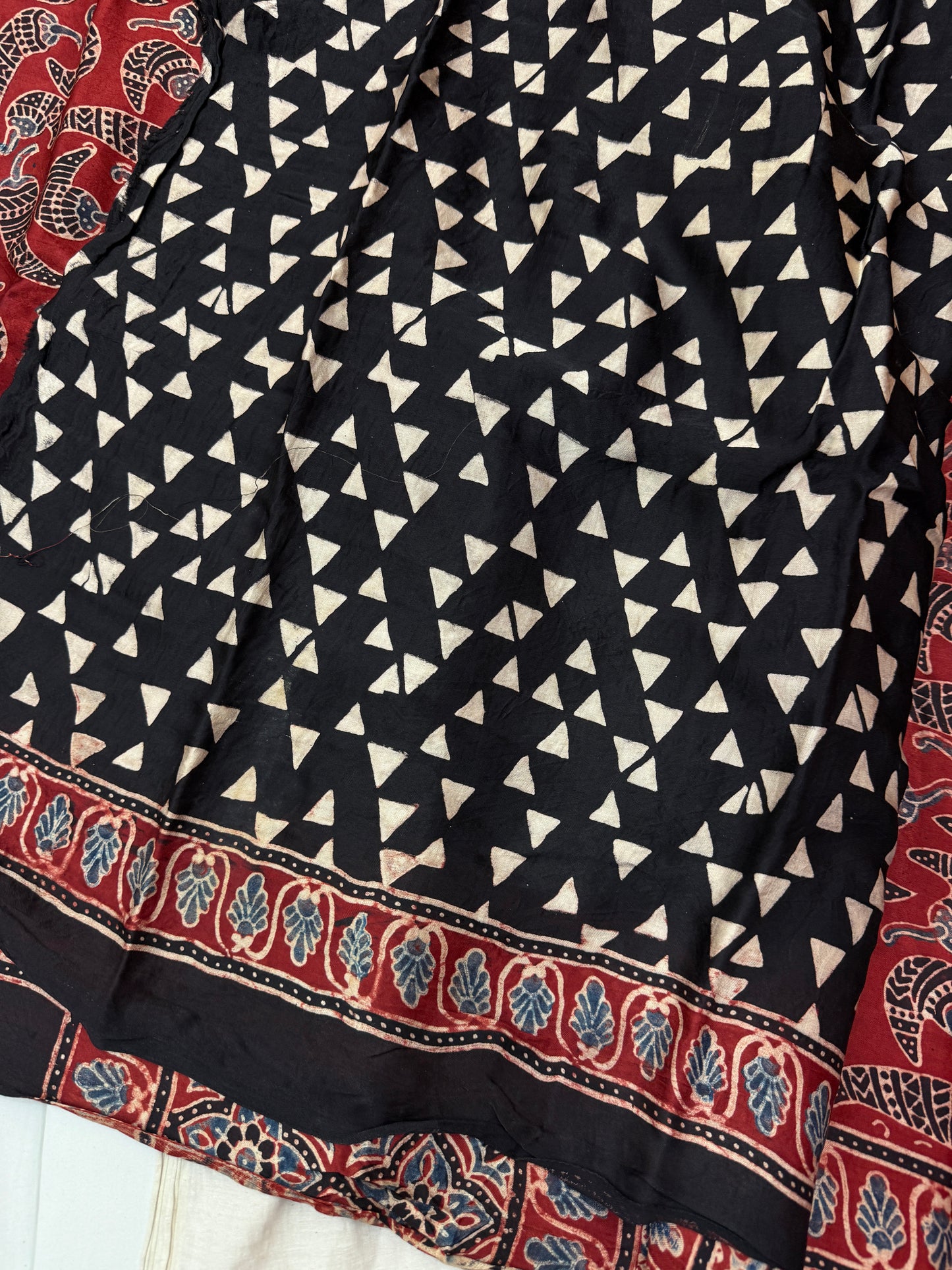 Ajrakh Lagdi Zari Pallu Saree 01