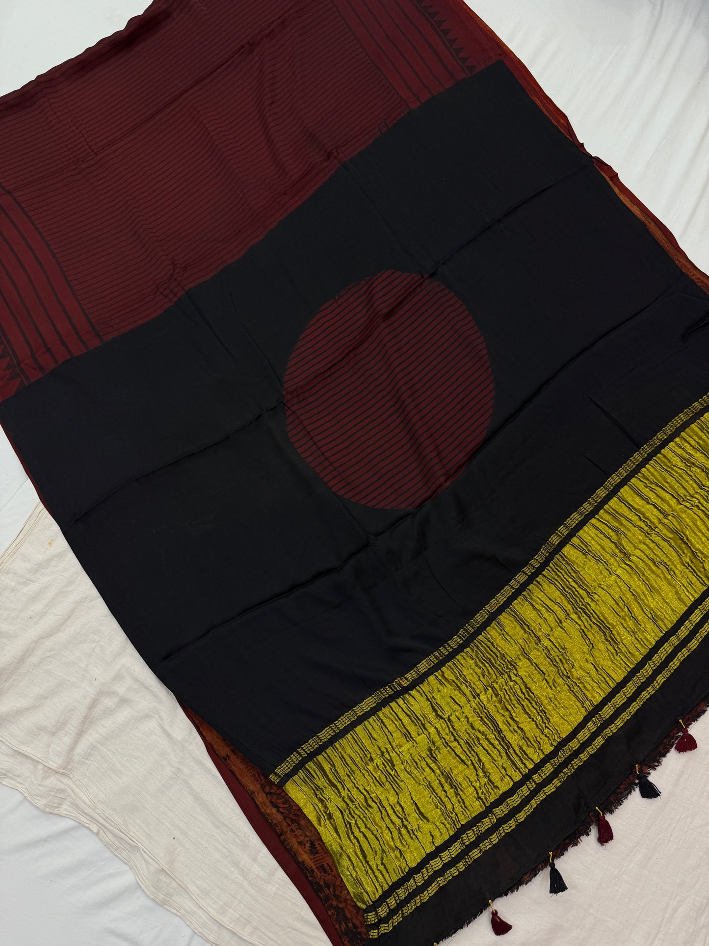 Ajrakh Lagdi Zari Pallu Saree 05