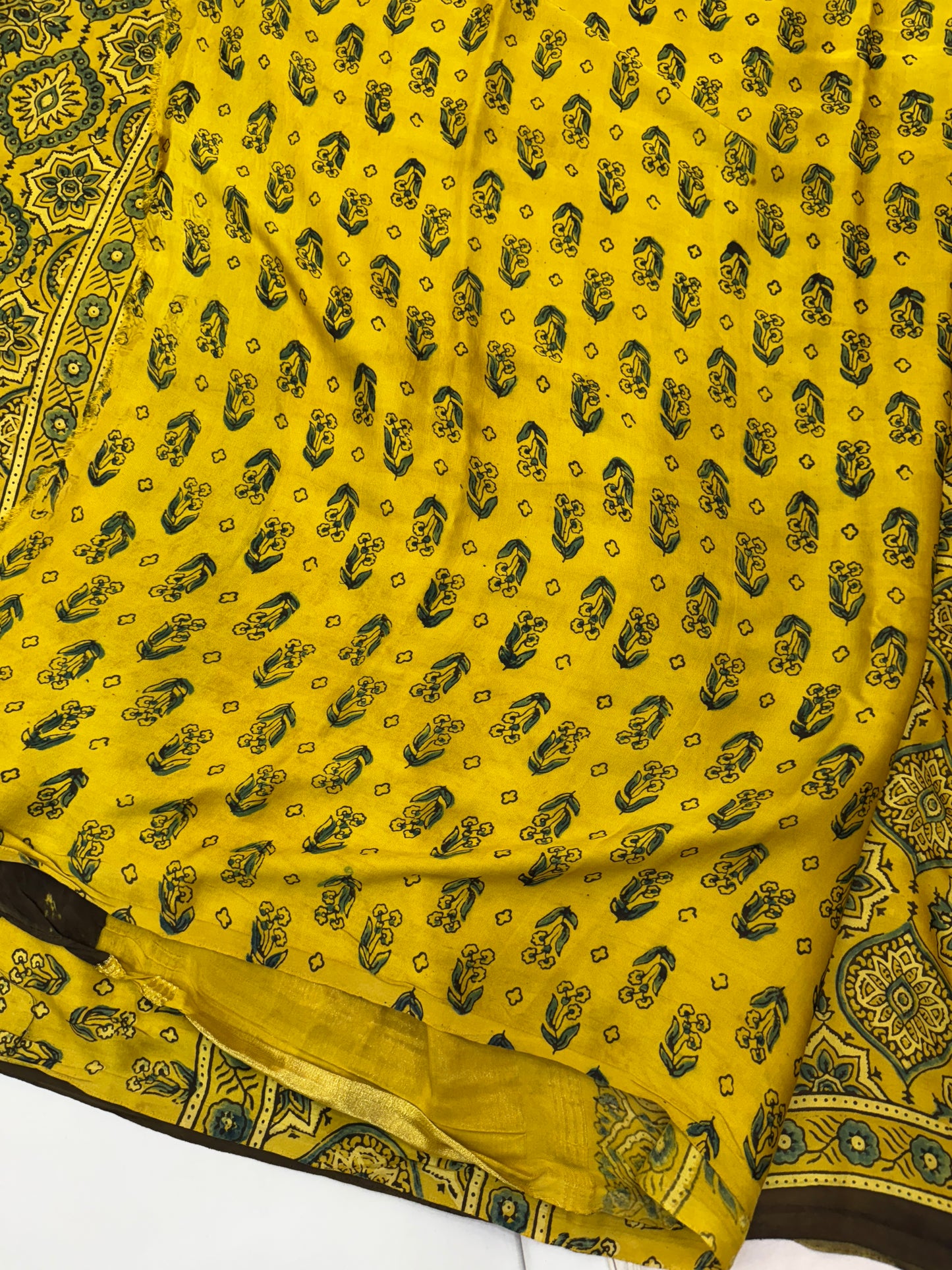 Ajrakh Lagdi Zari Pallu Saree 07