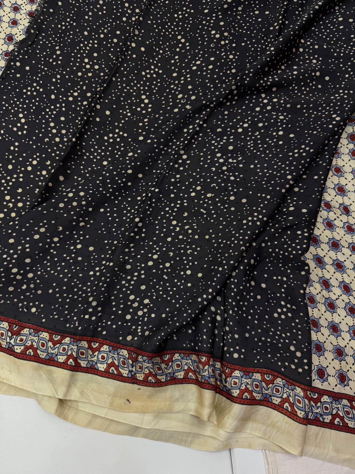 Ajrakh Lagdi Zari Pallu Saree 06