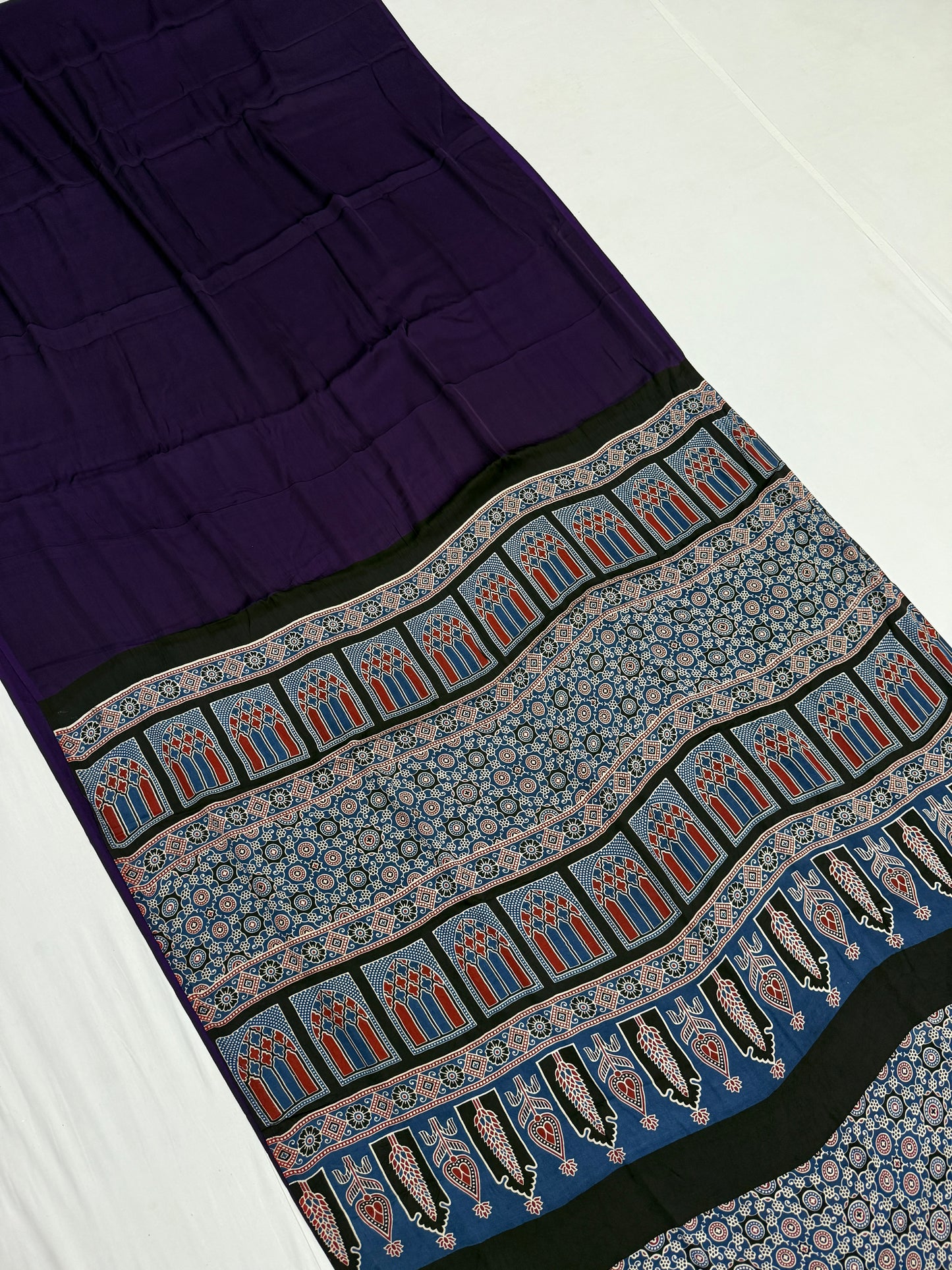 Ajrakh Plain Modal Silk Saree 10