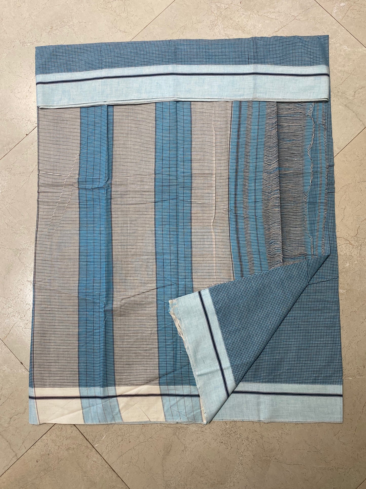 Ocean Blue Patteda Anchu Saree