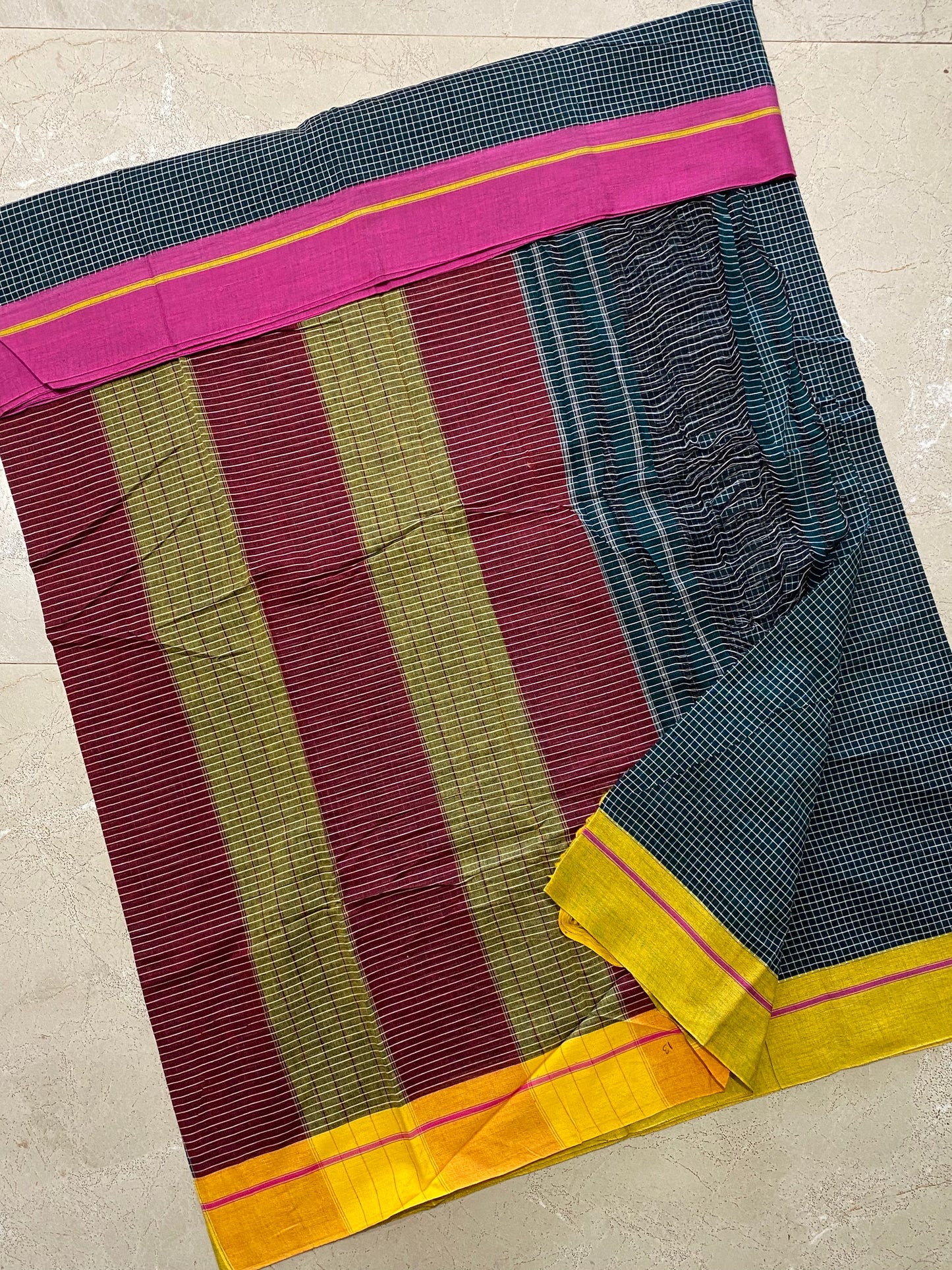 Forest Green Patteda Anchu Saree With Pink Yellow Border