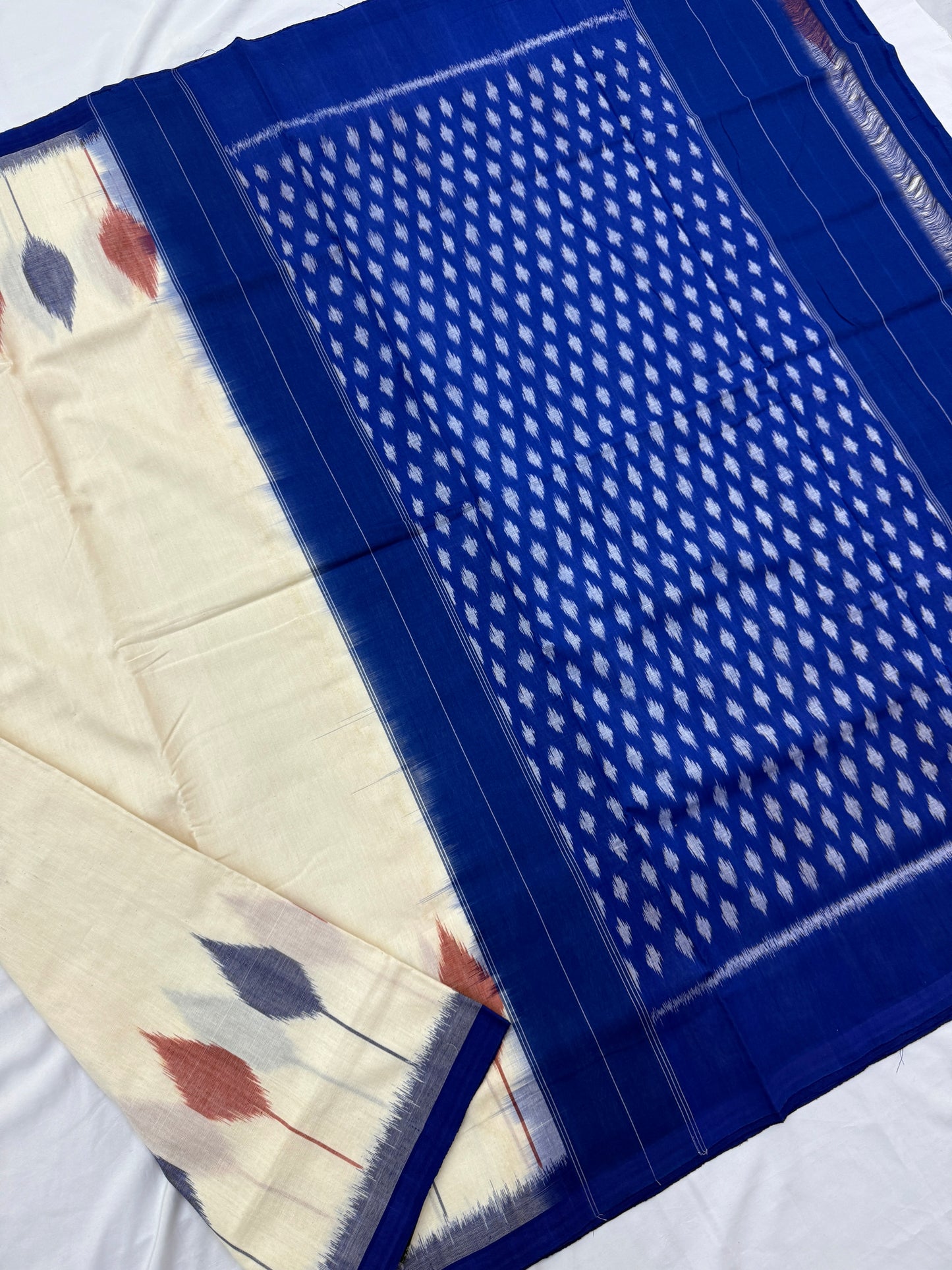 Handloom Single Ikkat Saree 09