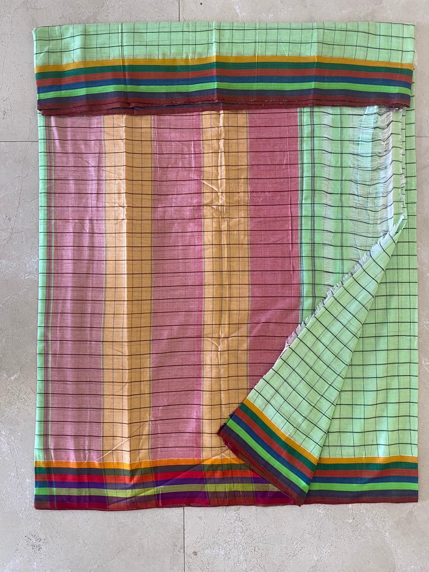 Pista Patteda Anchu Saree