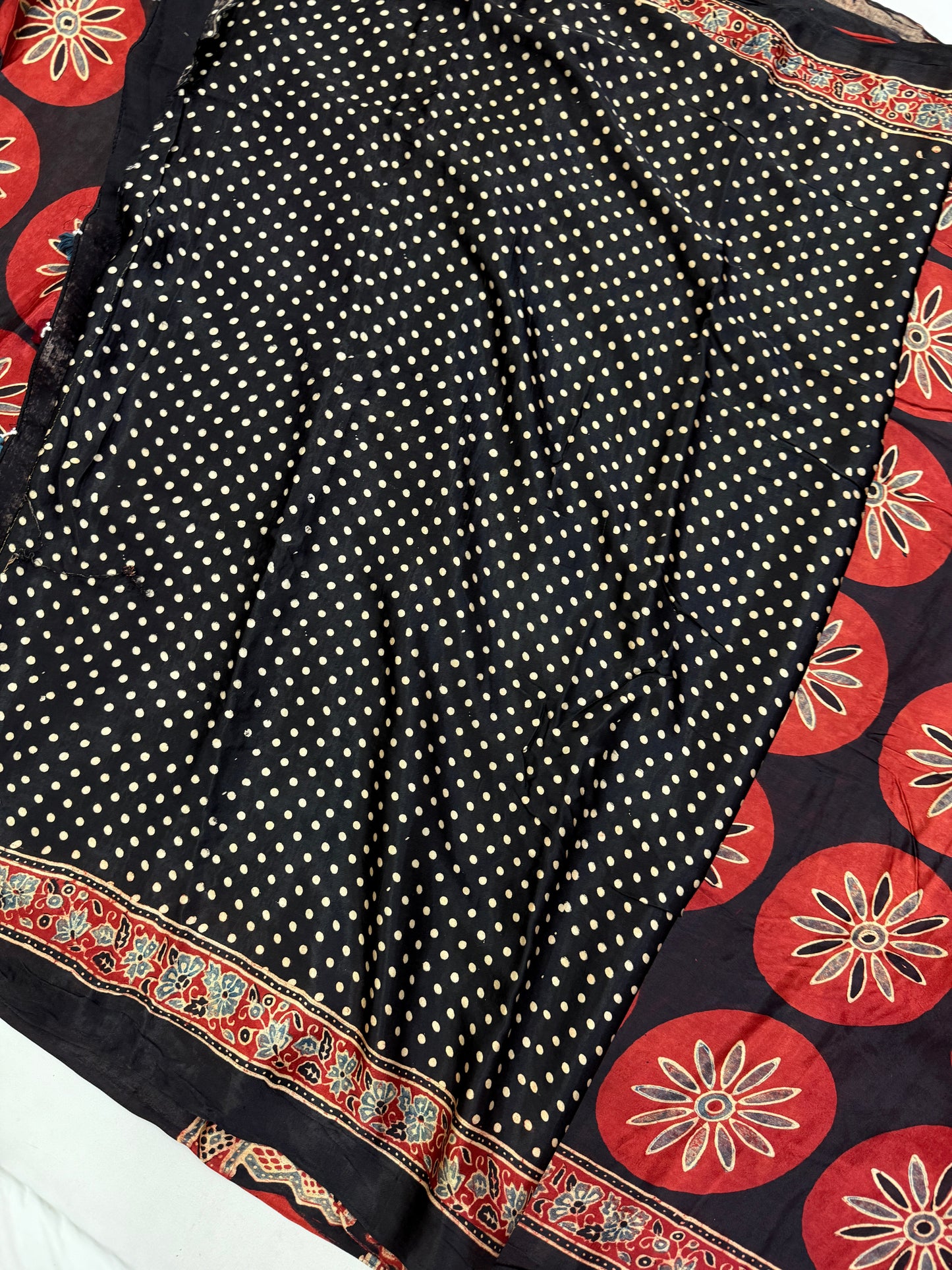 Ajrakh Lagdi Zari Pallu Saree 09