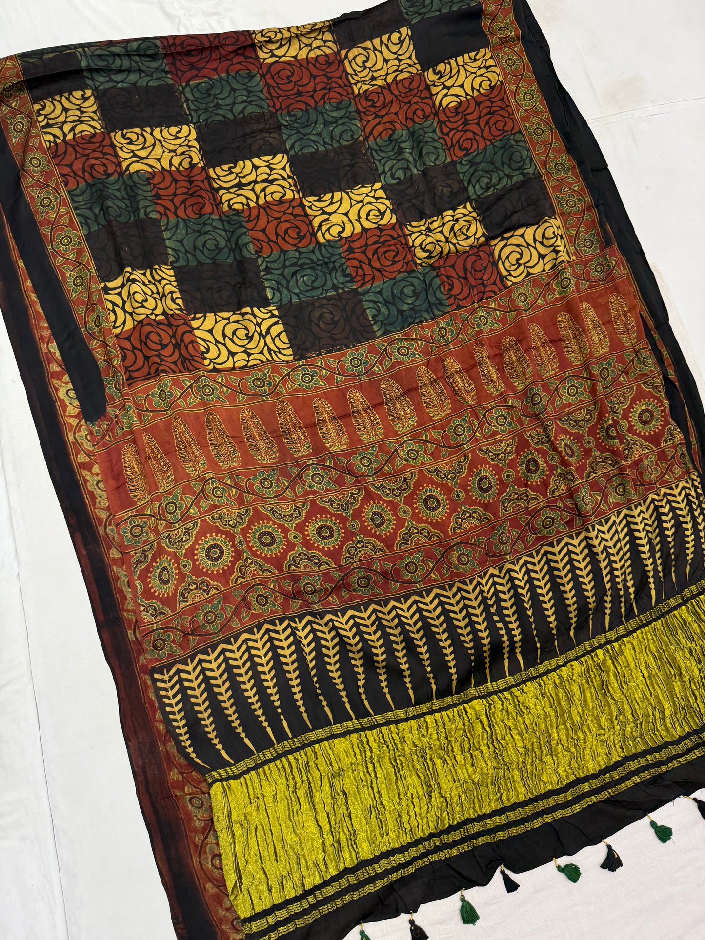 Ajrakh Lagdi Zari Pallu Saree 19