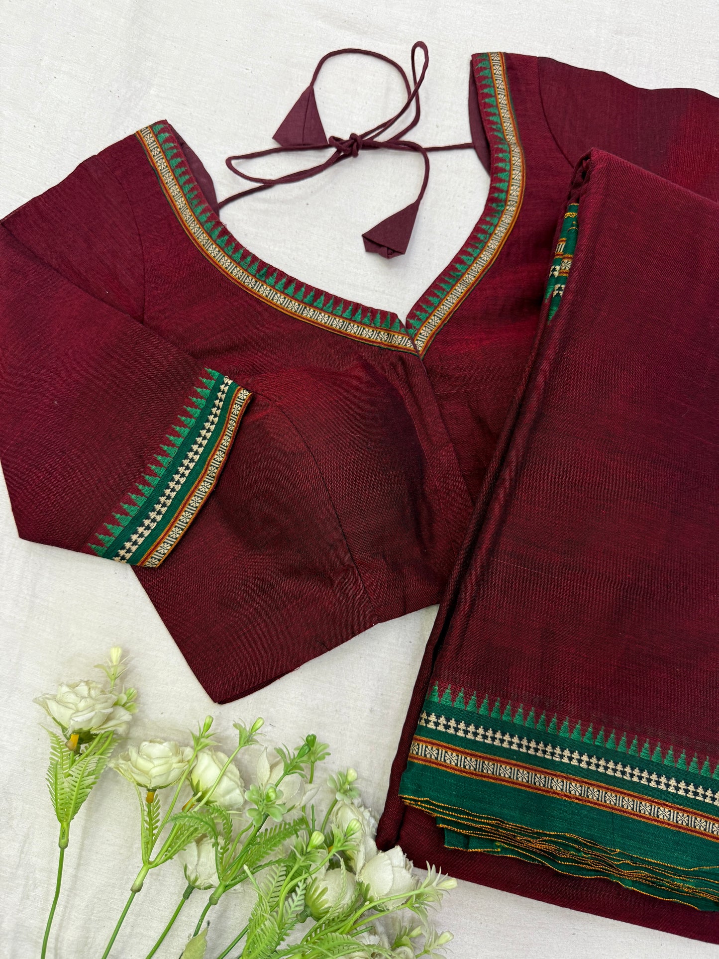 Maroon Green Temple Narayanpet Cotton Saree Blouse Set
