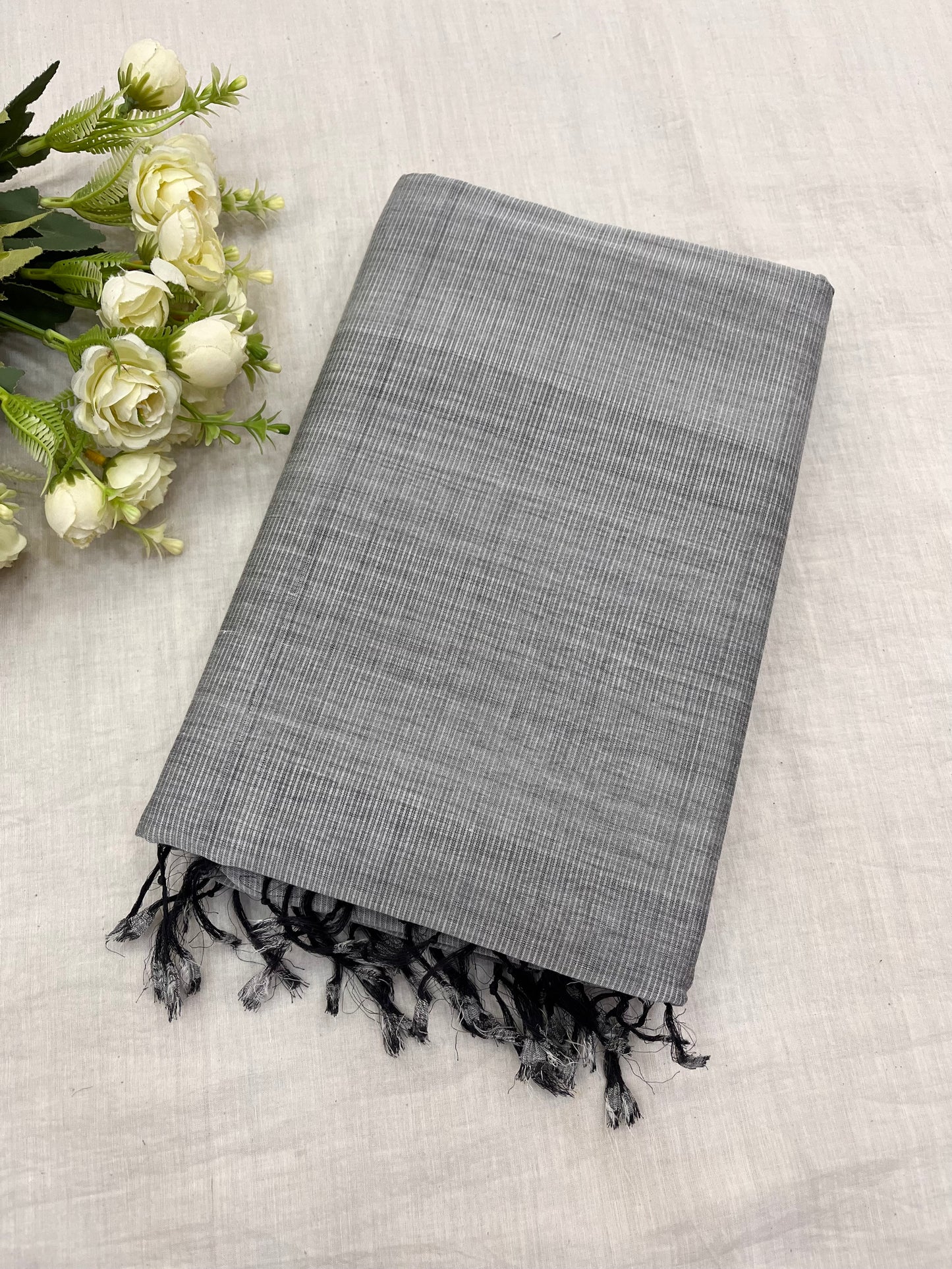 Grey Plain Mangalgiri Saree