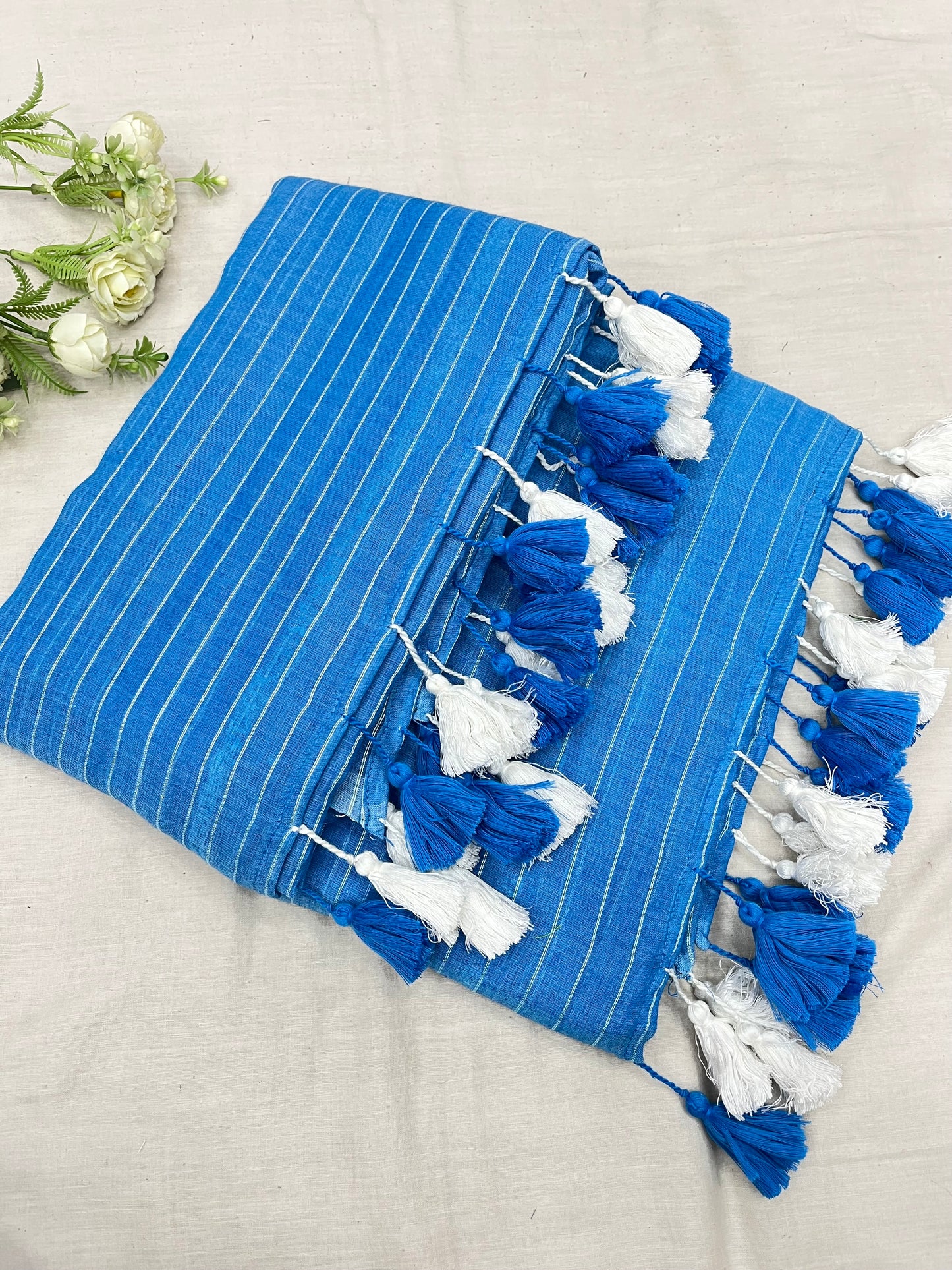 Aasmani Zari Lines Mulmul Saree