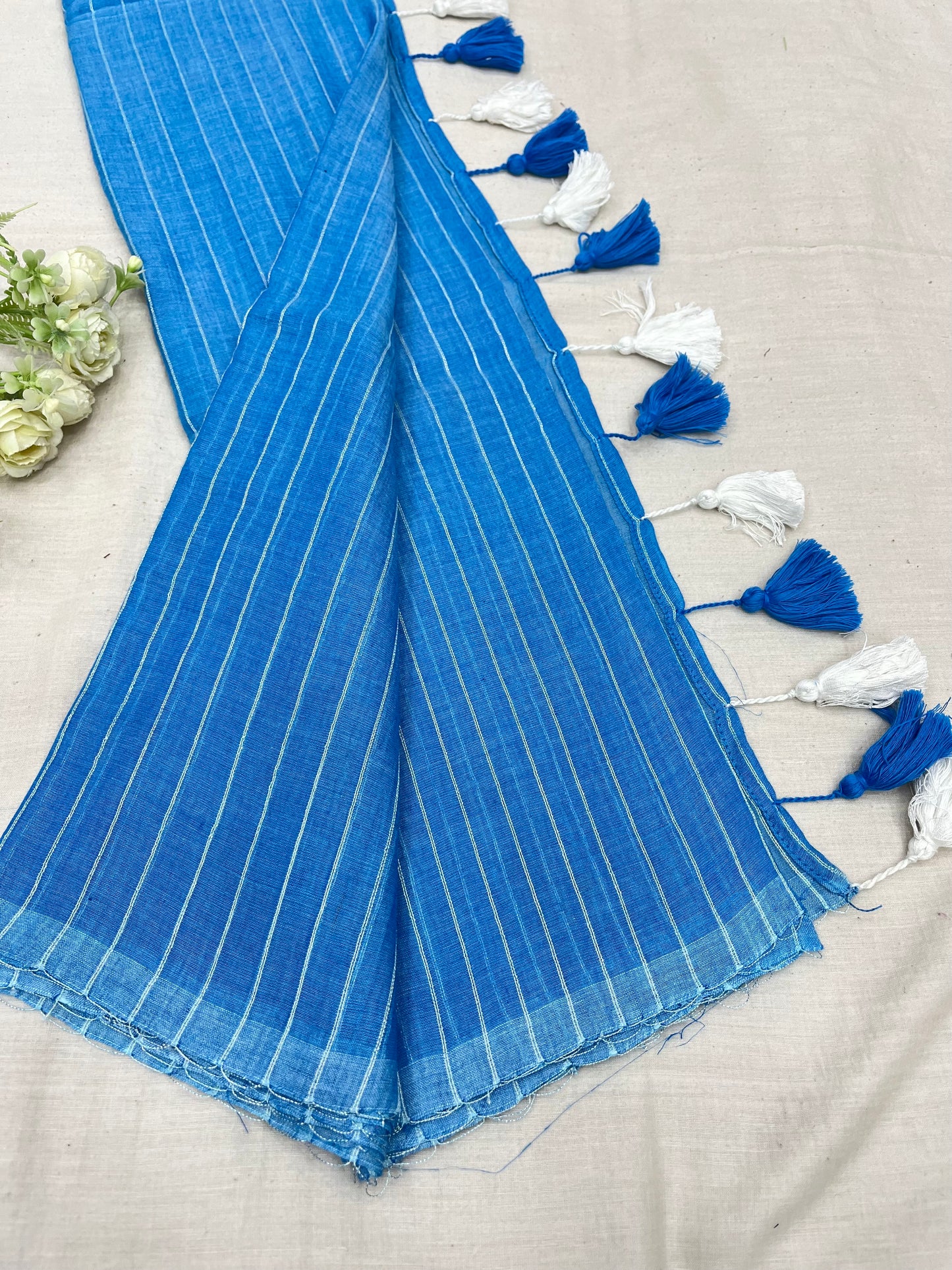 Aasmani Zari Lines Mulmul Saree