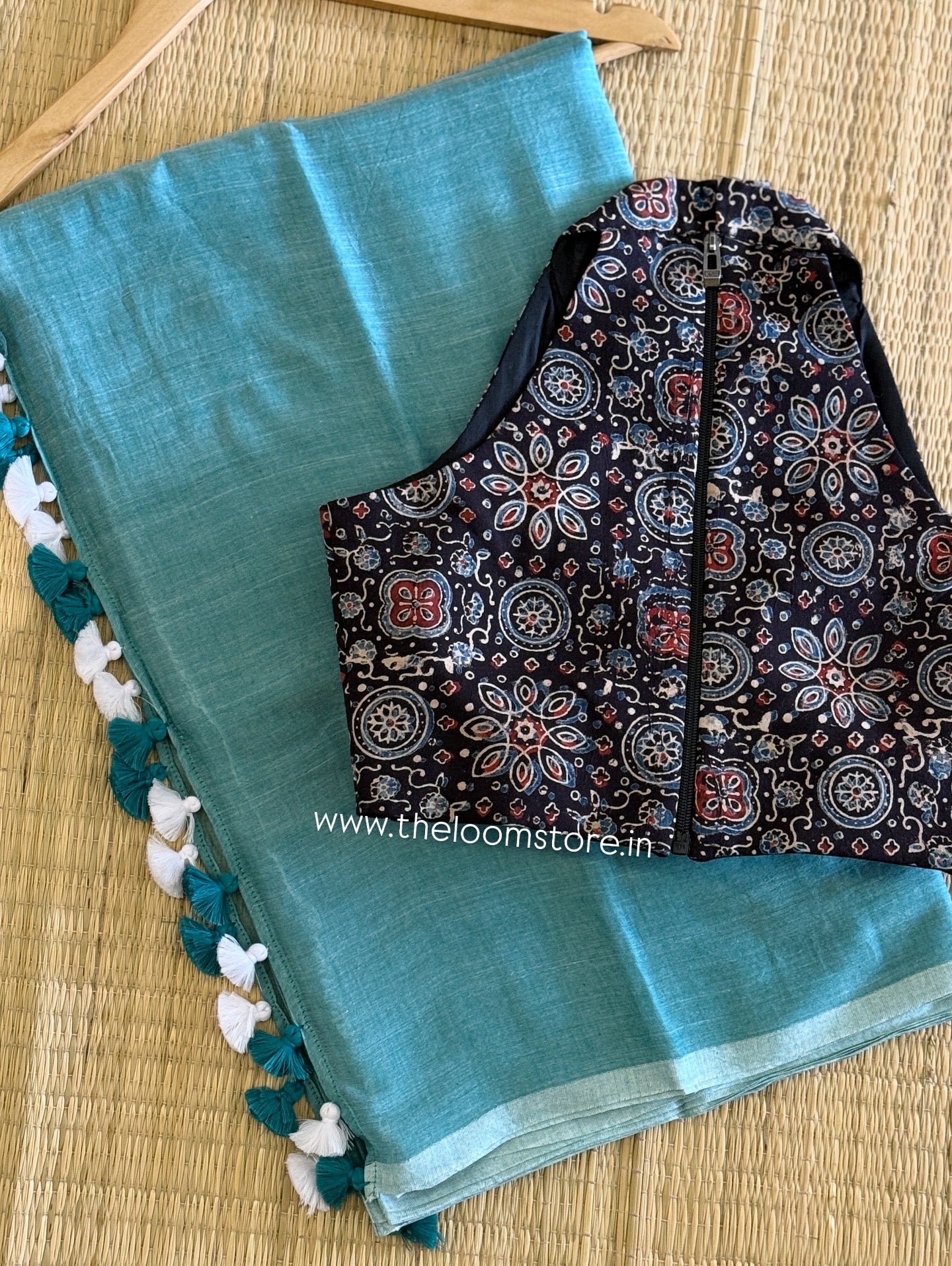 Sea Green Mulmul Saree & Mandala Ajrakh Blouse Set