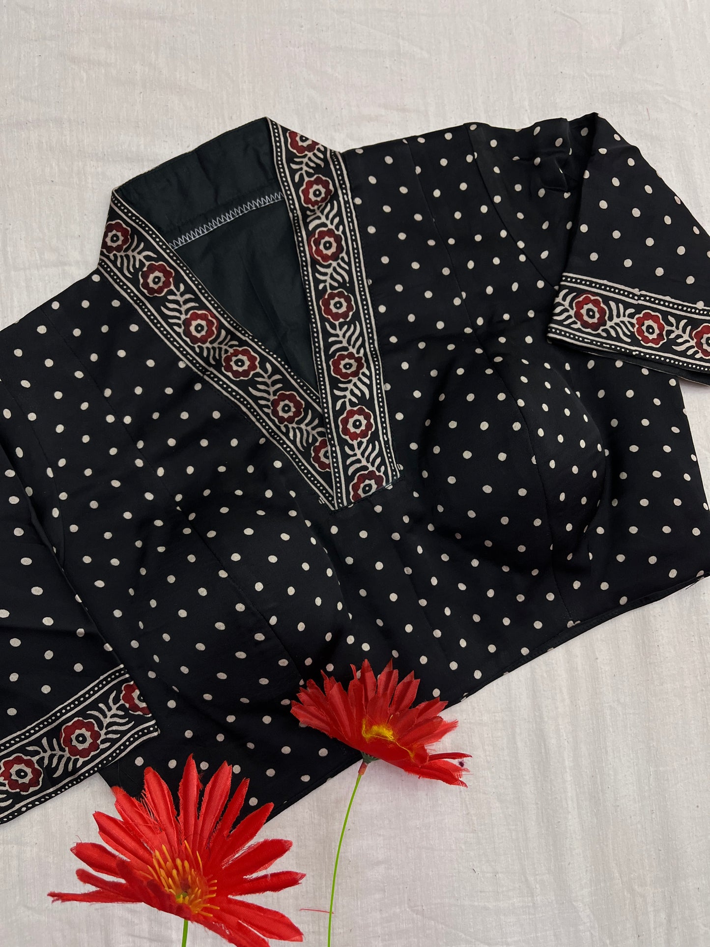 Retro Dotted Black Ajrakh Saree Blouse Combo Set