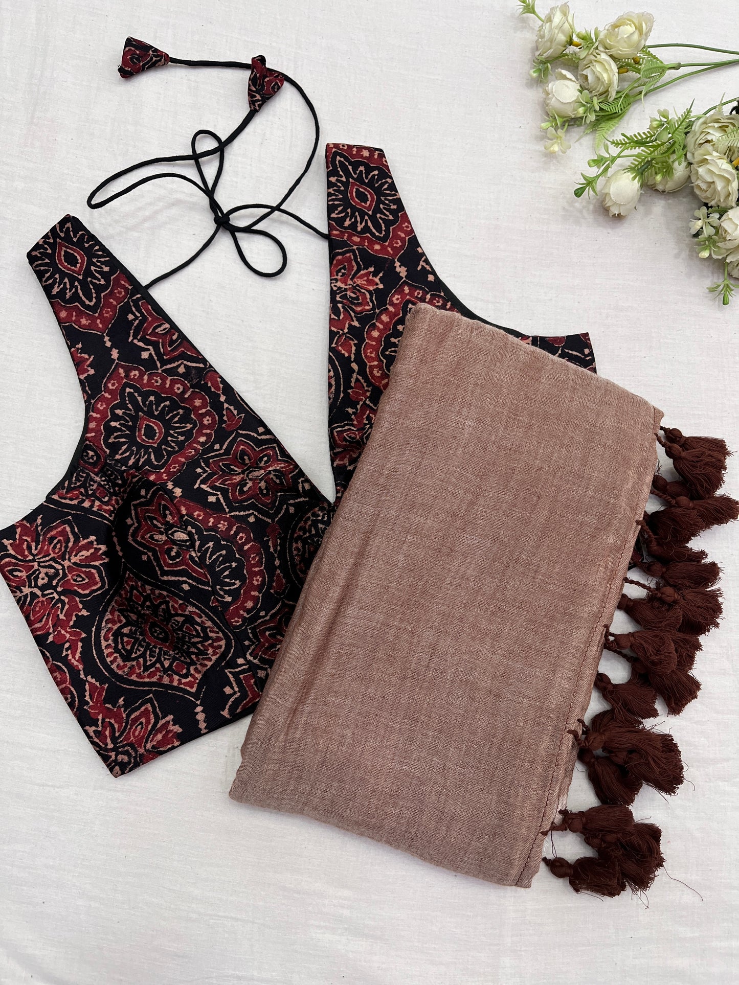 Coffee Toffee Badam Saree Blouse Set