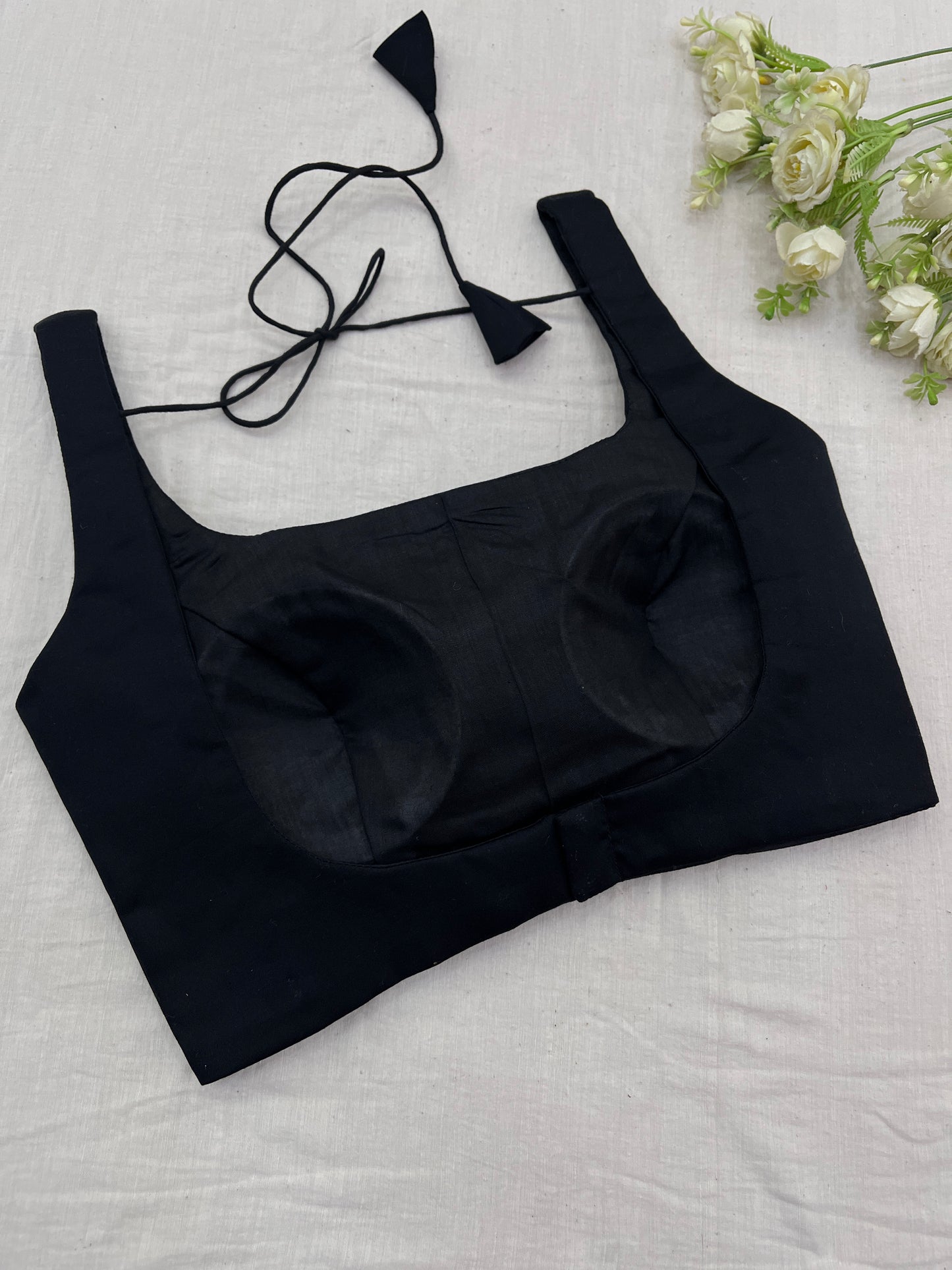 Black Backless Strap Sleeveless Blouse