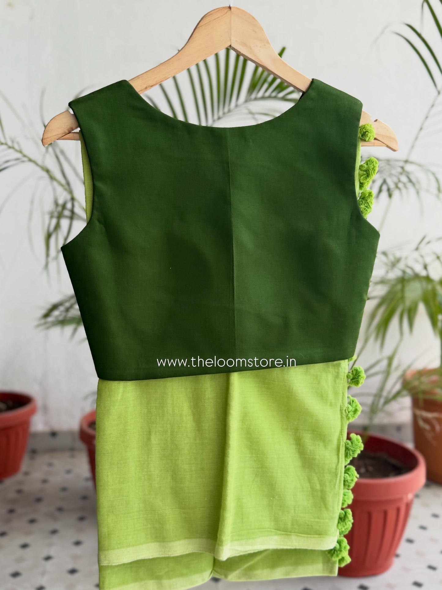 Kairi Panna Saree Blouse Combo Set