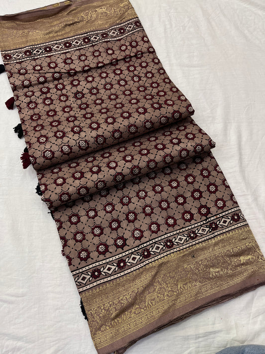 Ajrakh Dola Silk Saree 09