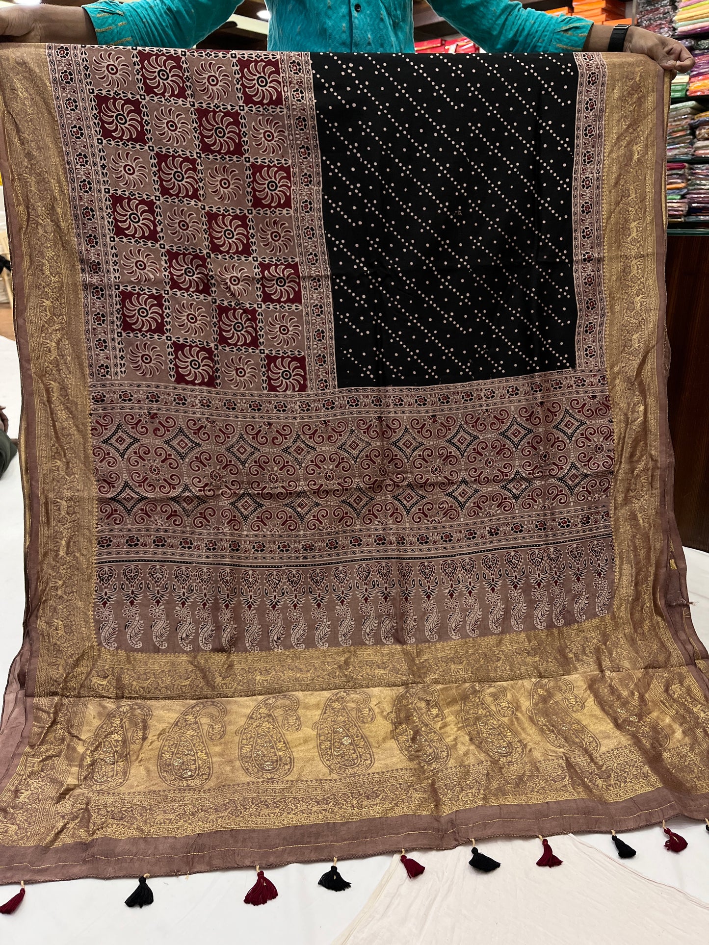 Ajrakh Dola Silk Saree 04