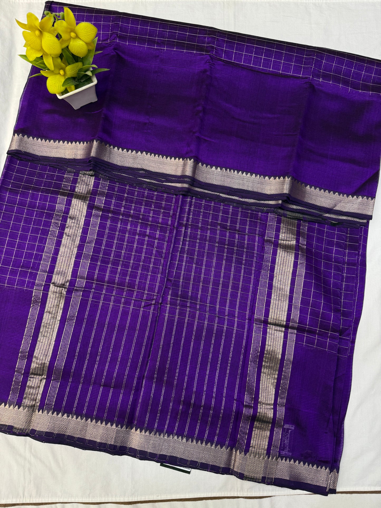 Baingan Silver Checks Mangalgiri Handloom Sarees