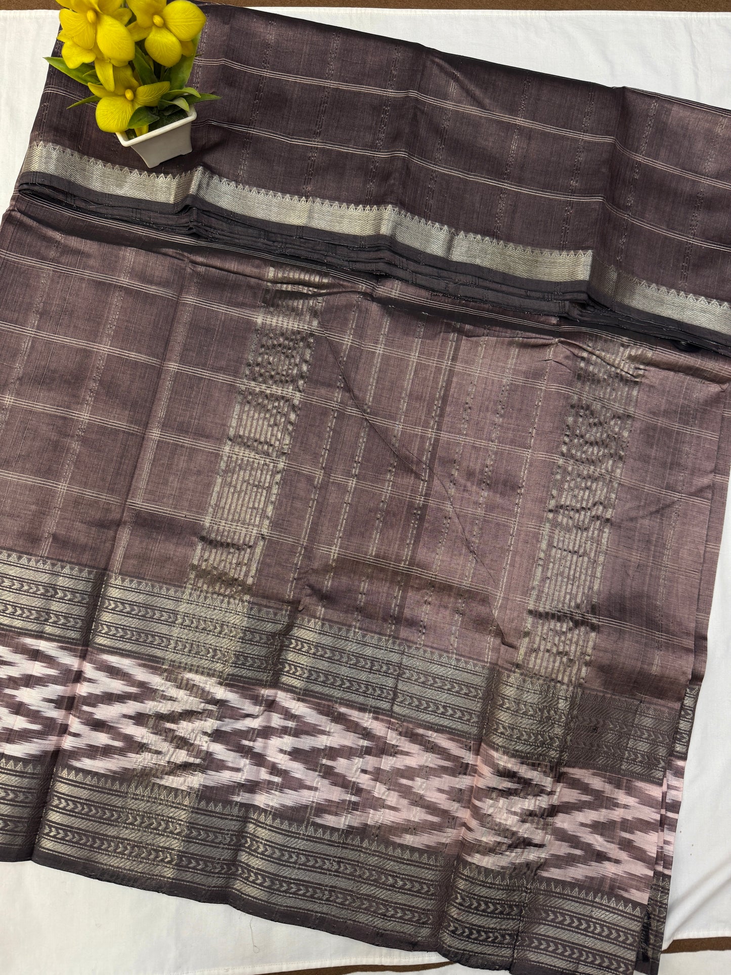 Mist Brown Mangalgiri Ikkat Handloom Sarees
