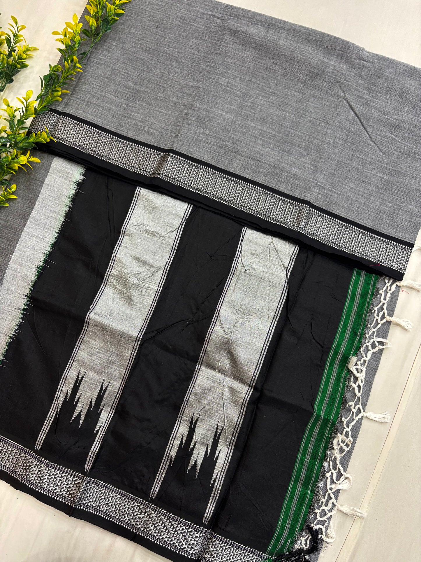 Grey Black Handloom Ilkal Saree