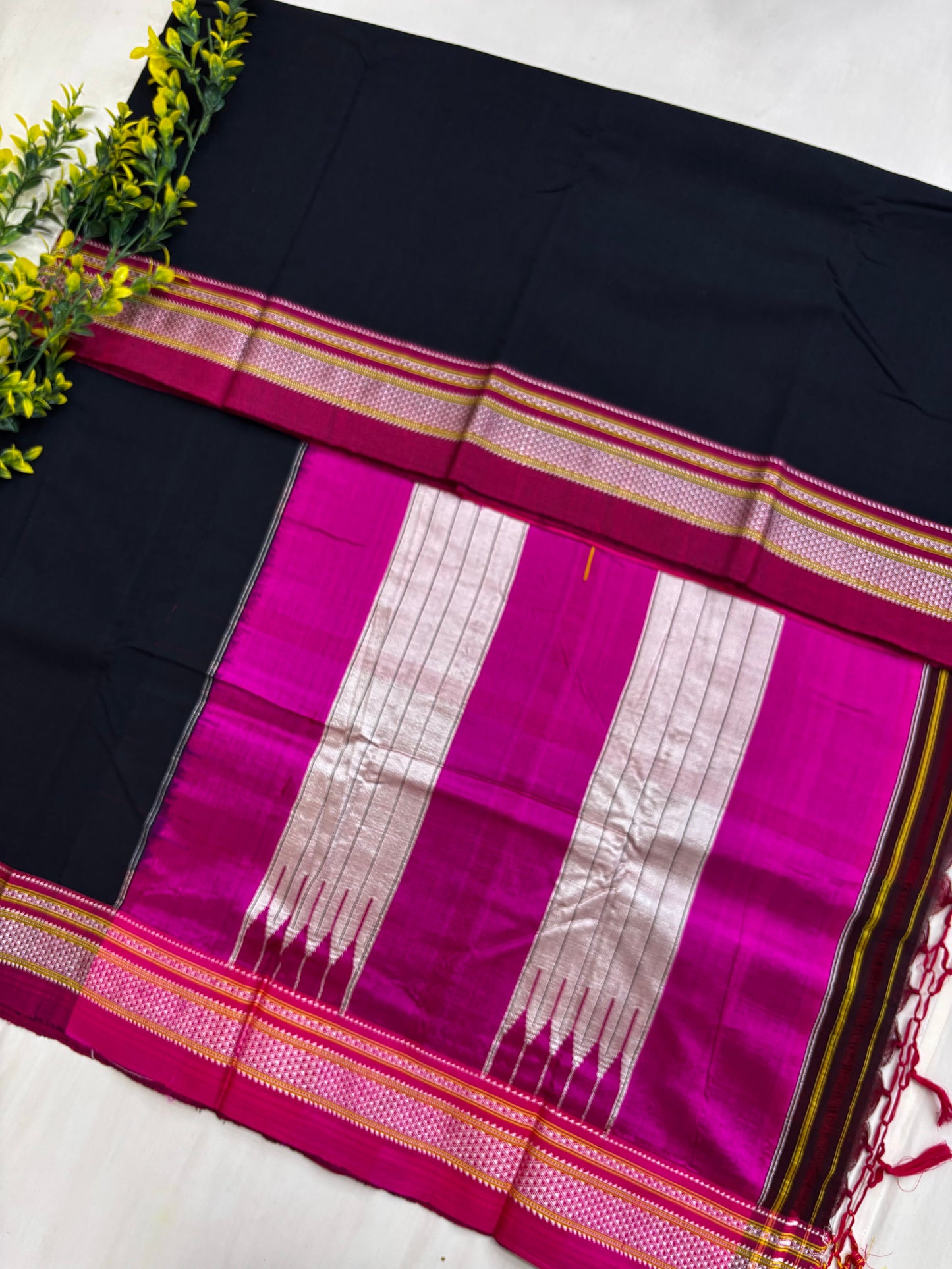 Pink Black Handloom Ilkal Saree