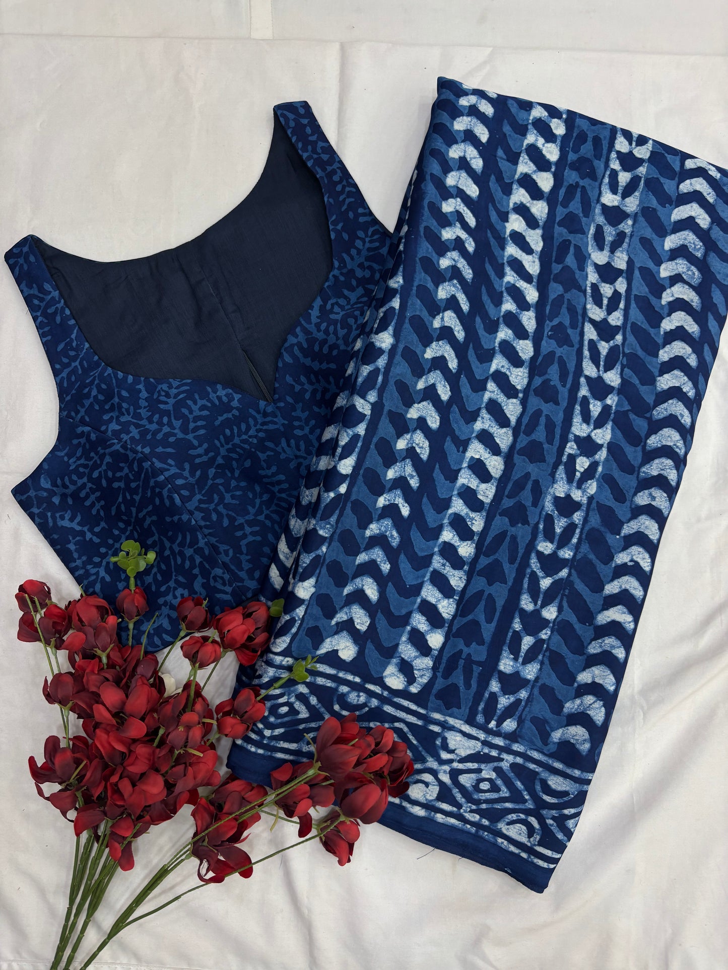 Neel Tara Indigo Saree Blouse Set