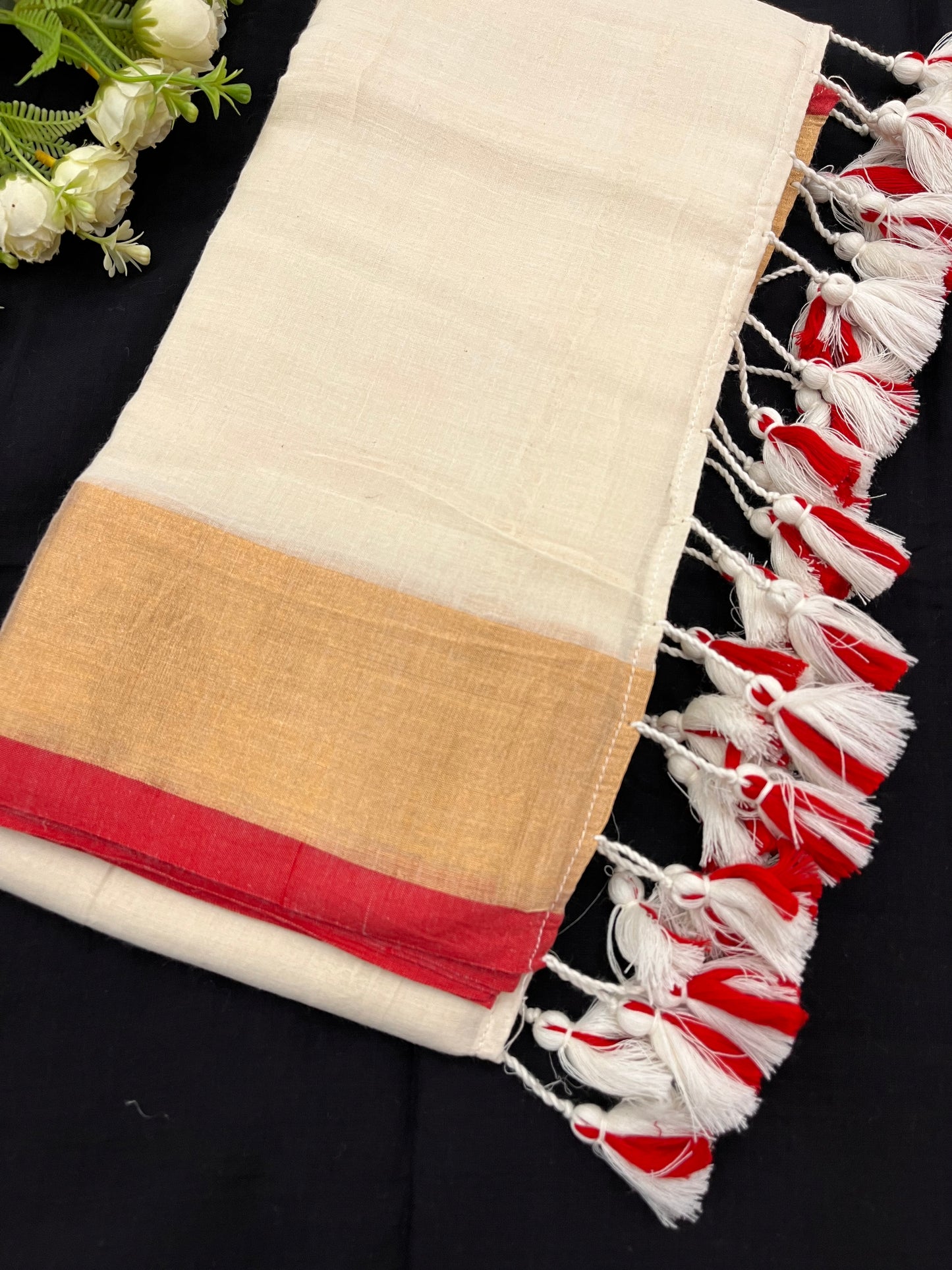 Amrapali Tissue Border Mulmul Saree