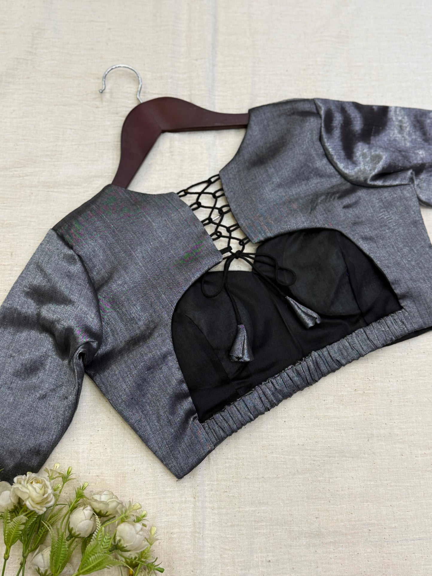 Metallic Tissue Elastic Sleeves Blouse
