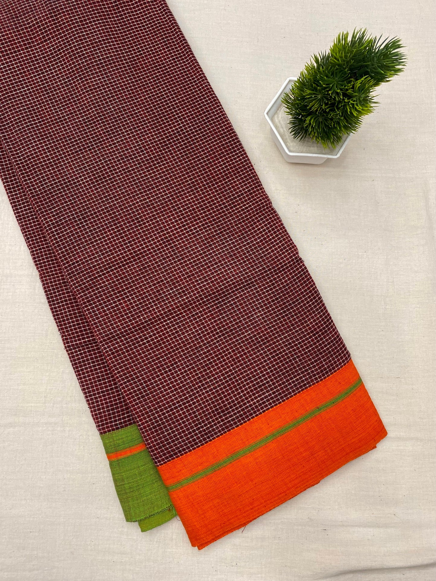 Orange-Red Border Rustic Patteda Anchu Saree