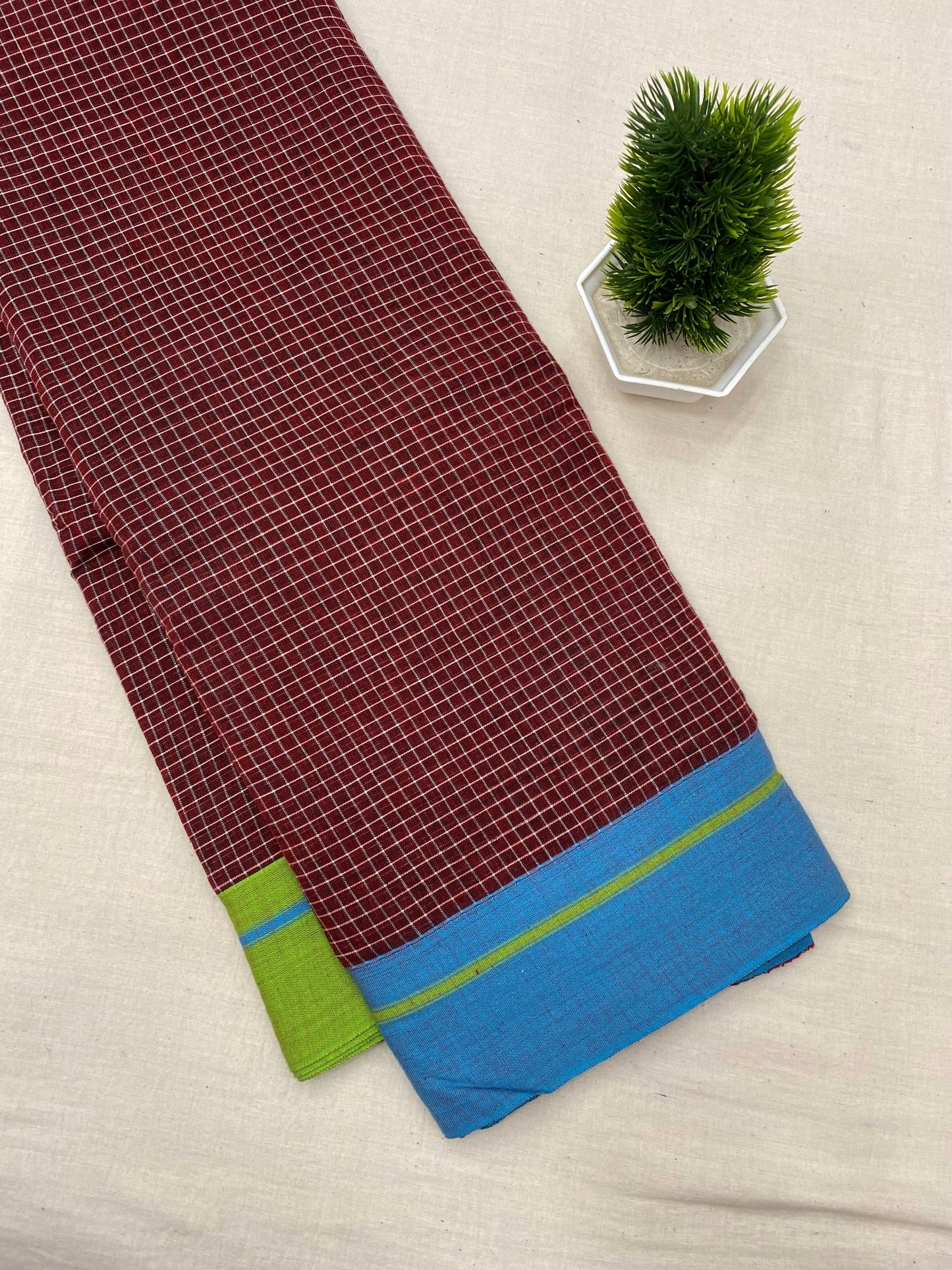 Blue-Green Border Maroon Patteda Anchu Saree